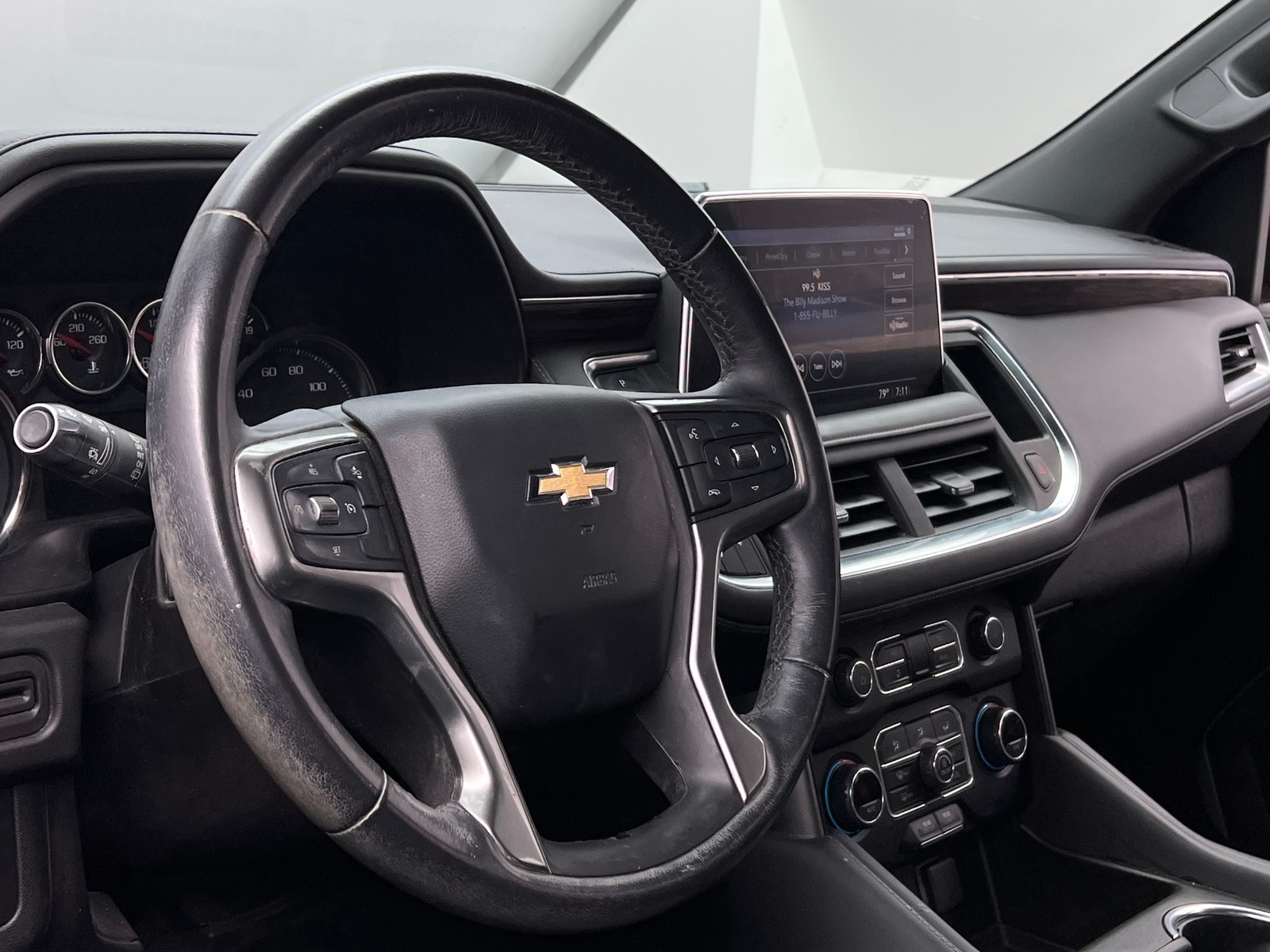 Thumbnail: 2021 Chevrolet Suburban - 5