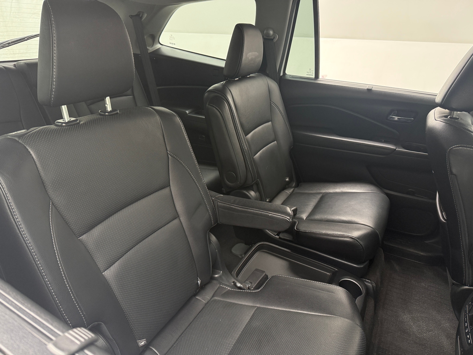 Thumbnail: 2019 Honda Pilot - 5