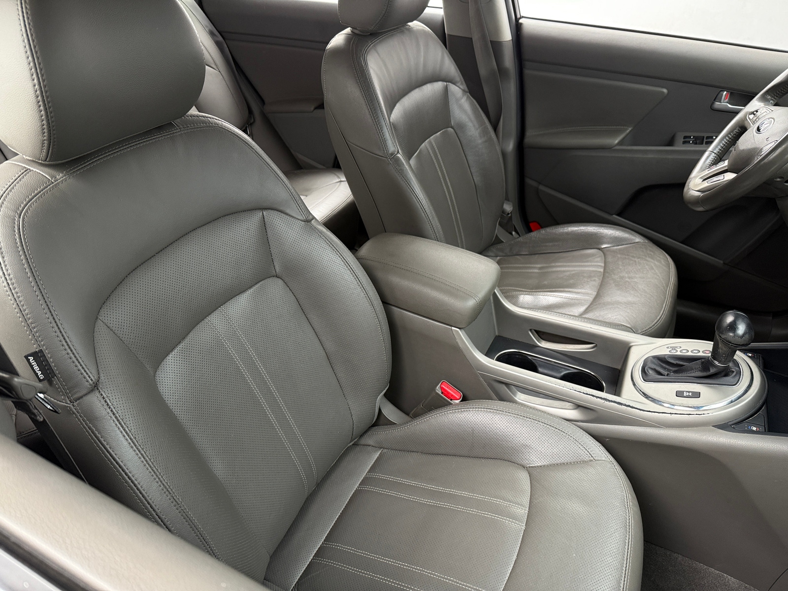 Thumbnail: 2015 Kia Sportage - 2