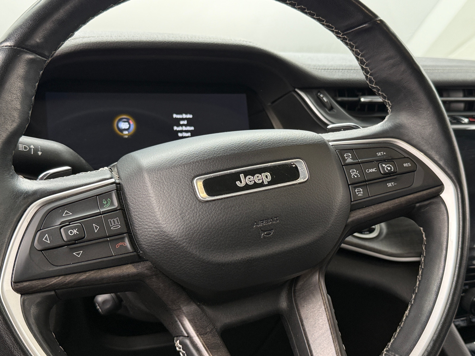 Thumbnail: 2021 Jeep Grand Cherokee L - 4