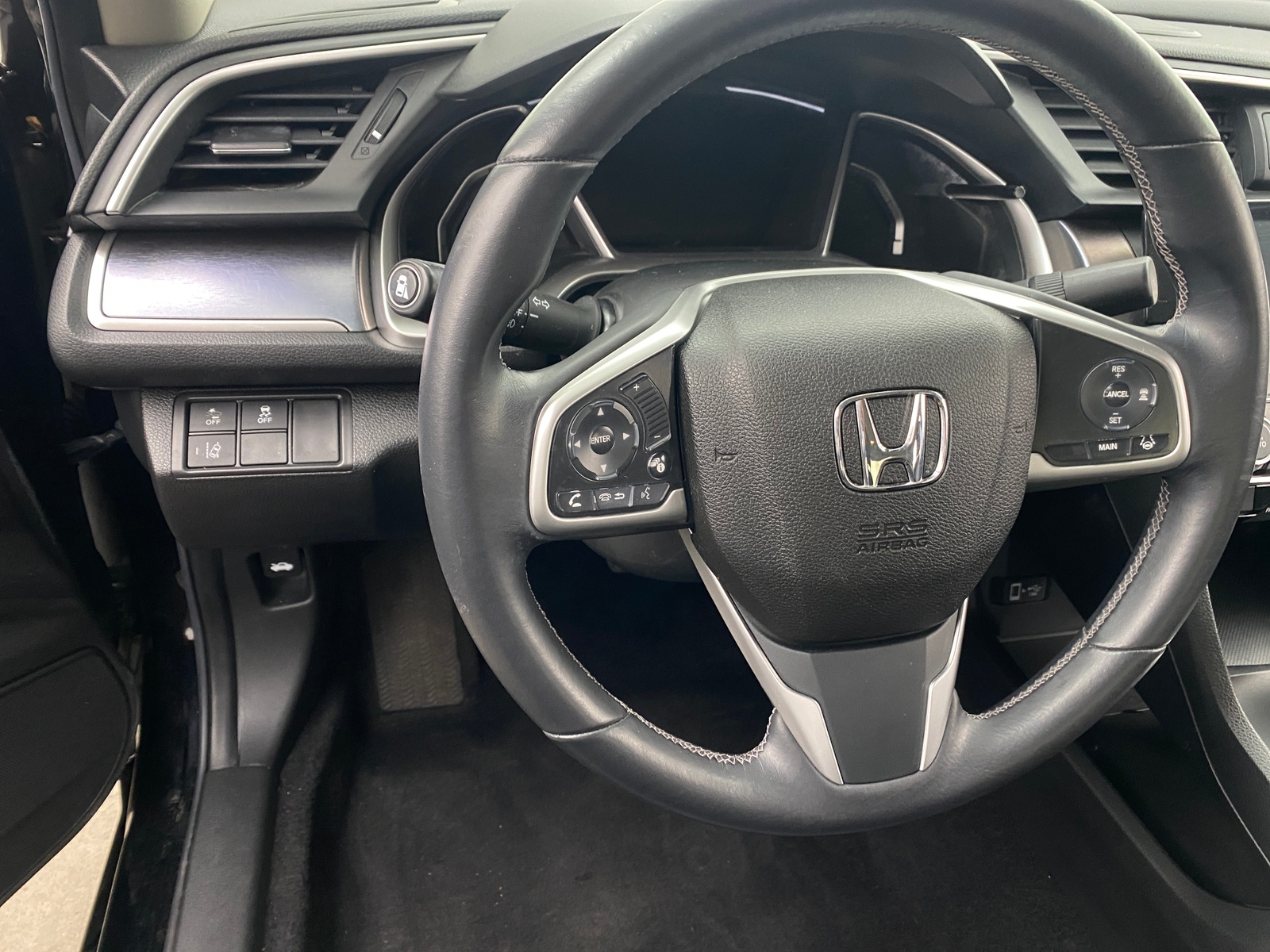 Thumbnail: 2018 Honda Civic - 4