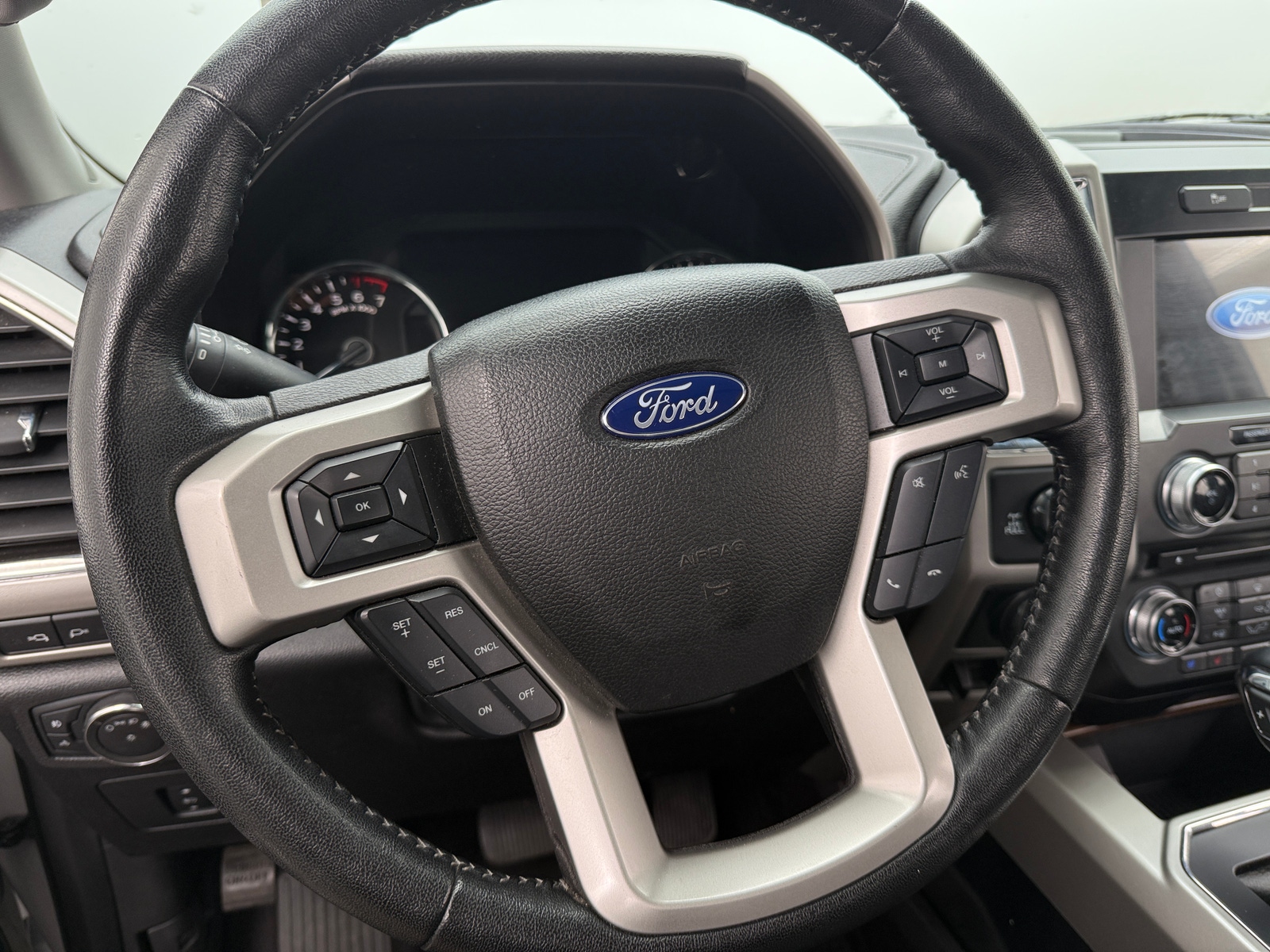 Thumbnail: 2017 Ford Econoline - 4