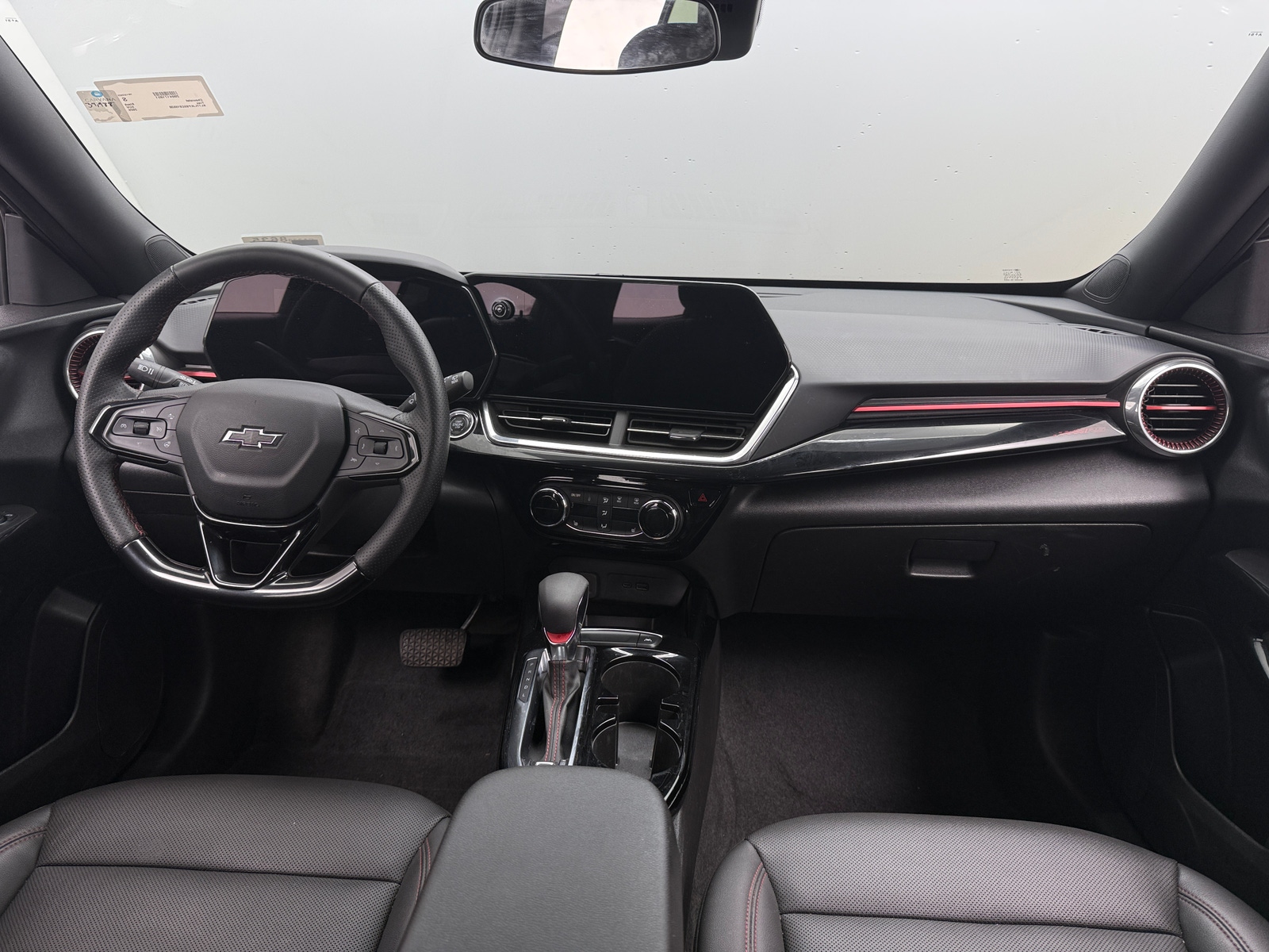 Thumbnail: 2025 Chevrolet Trax - 2