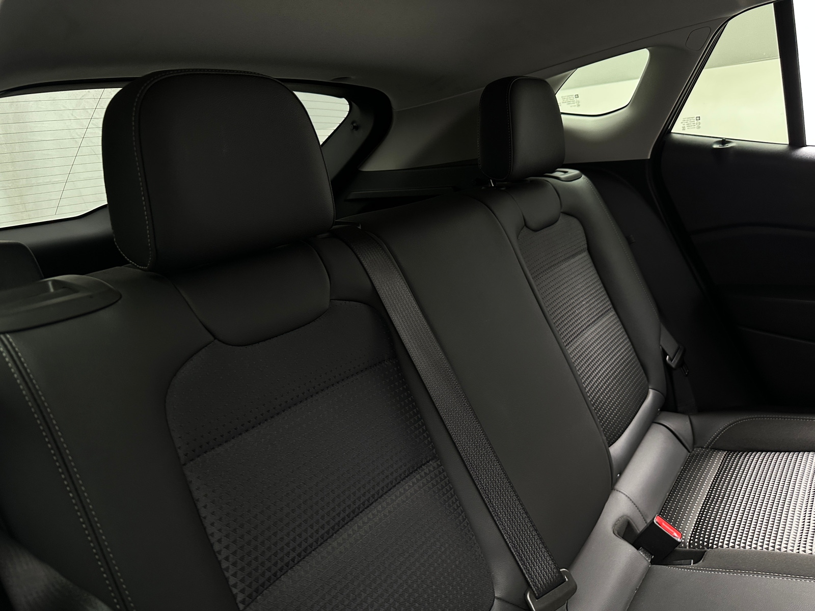 Thumbnail: 2024 Chevrolet Trax - 6