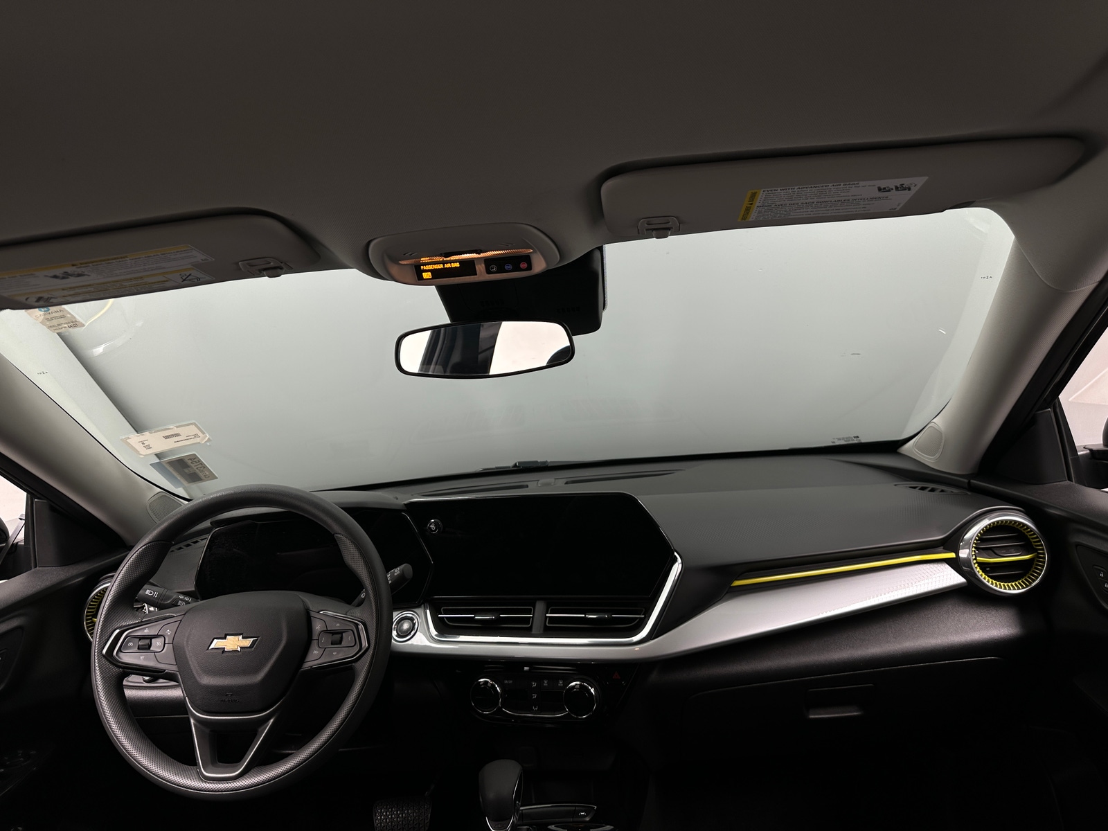 Thumbnail: 2024 Chevrolet Trax - 3
