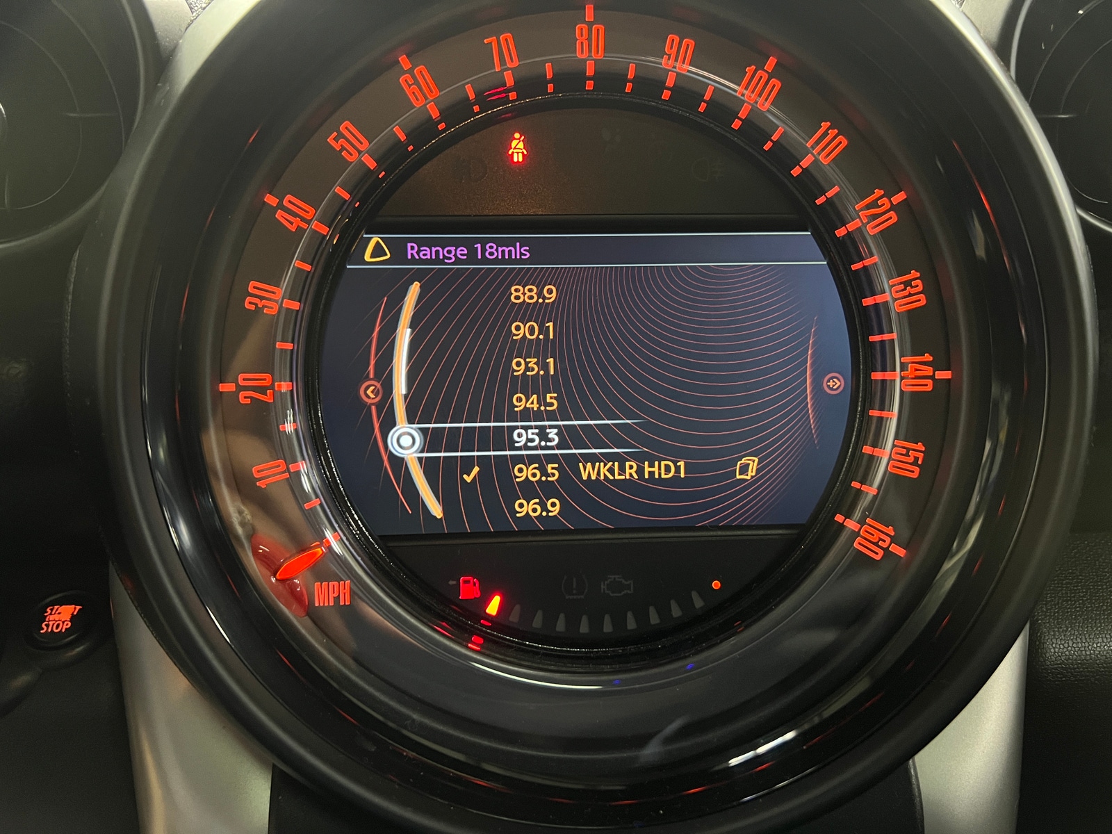 Thumbnail: 2015 MINI Cooper Countryman - 3