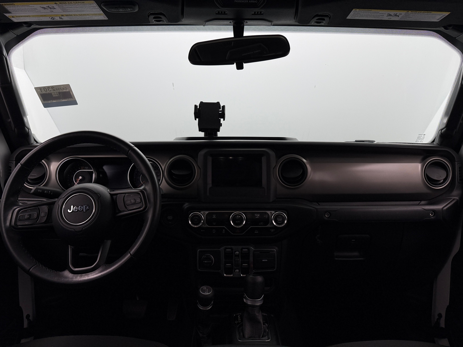 Thumbnail: 2021 Jeep Gladiator - 3