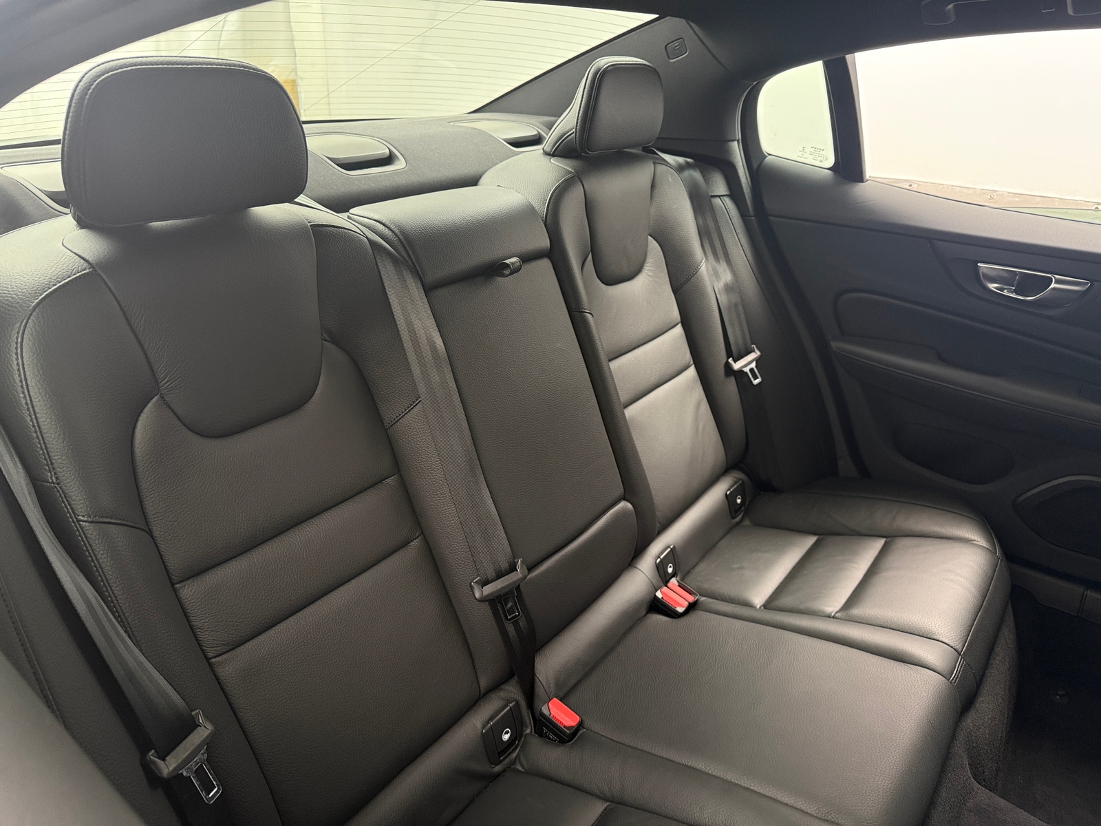 Thumbnail: 2023 Volvo S60 - 6