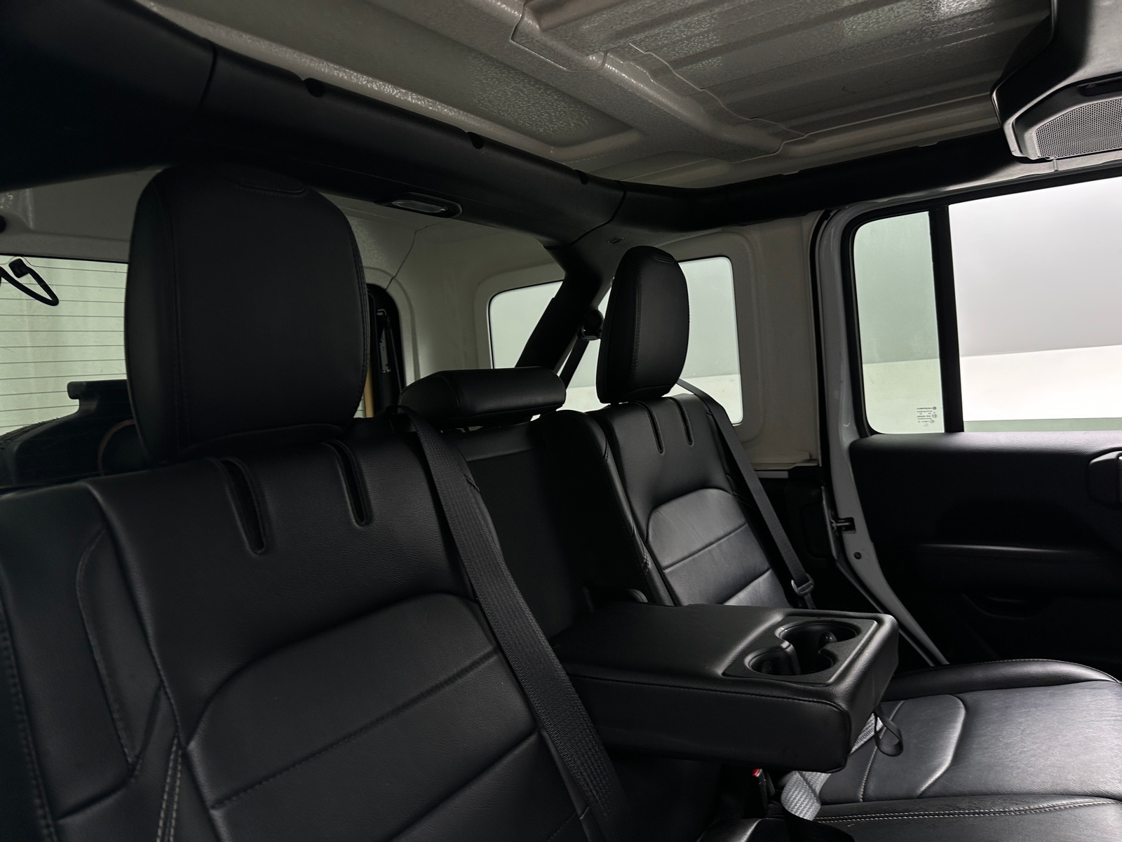 Thumbnail: 2022 Jeep Wrangler - 5