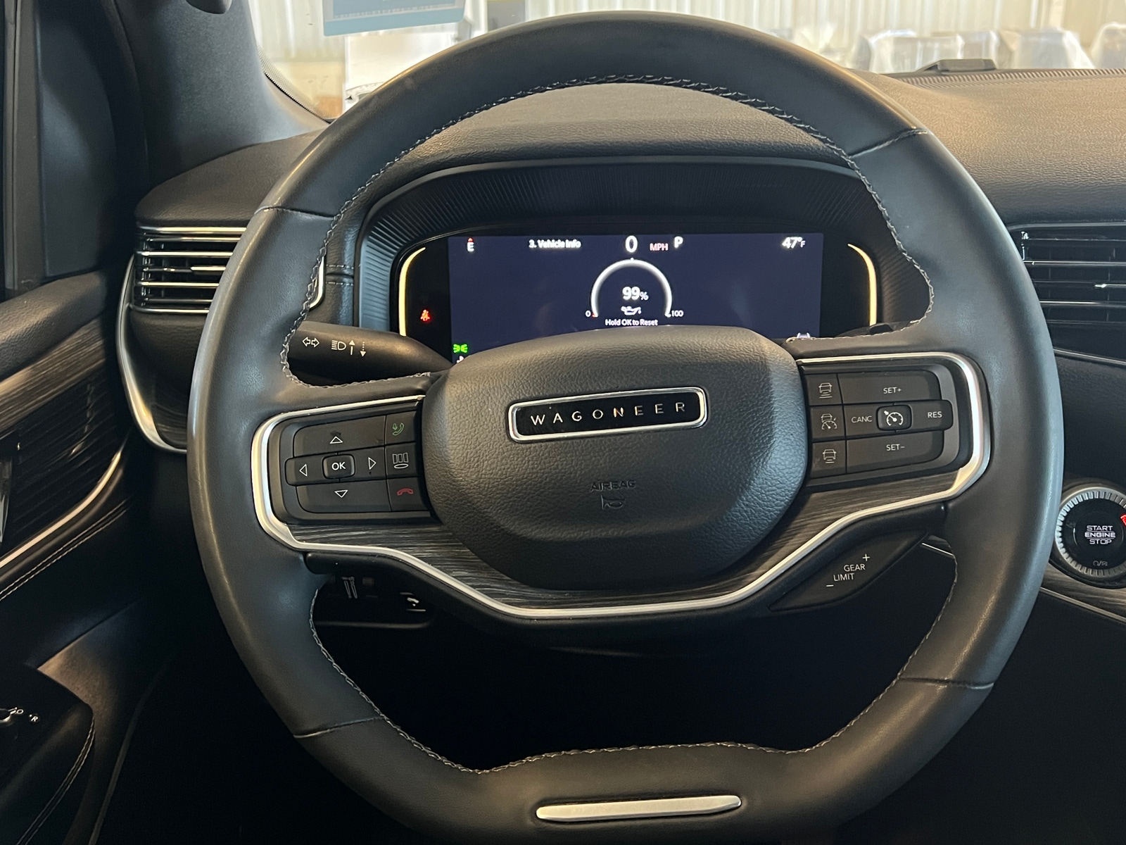 Thumbnail: 2024 Jeep Wagoneer - 4