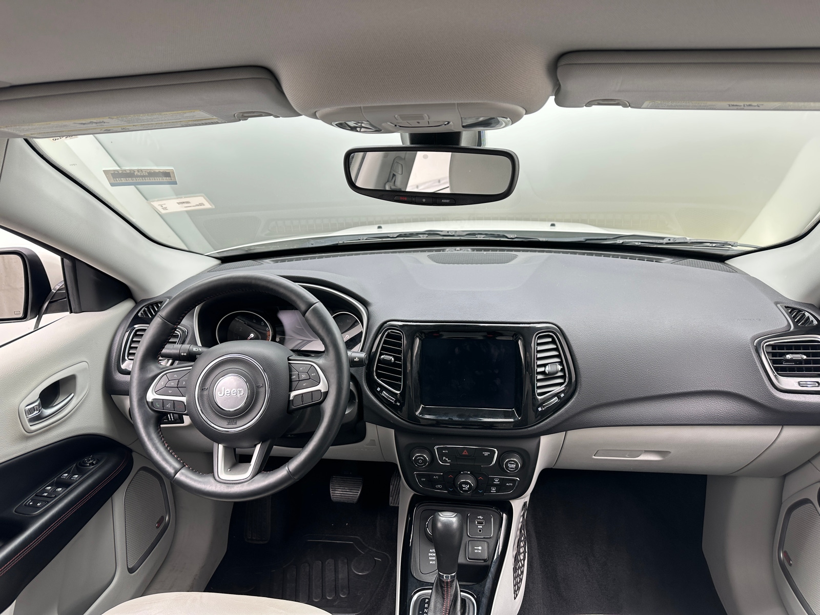 Thumbnail: 2017 Jeep Compass - 2