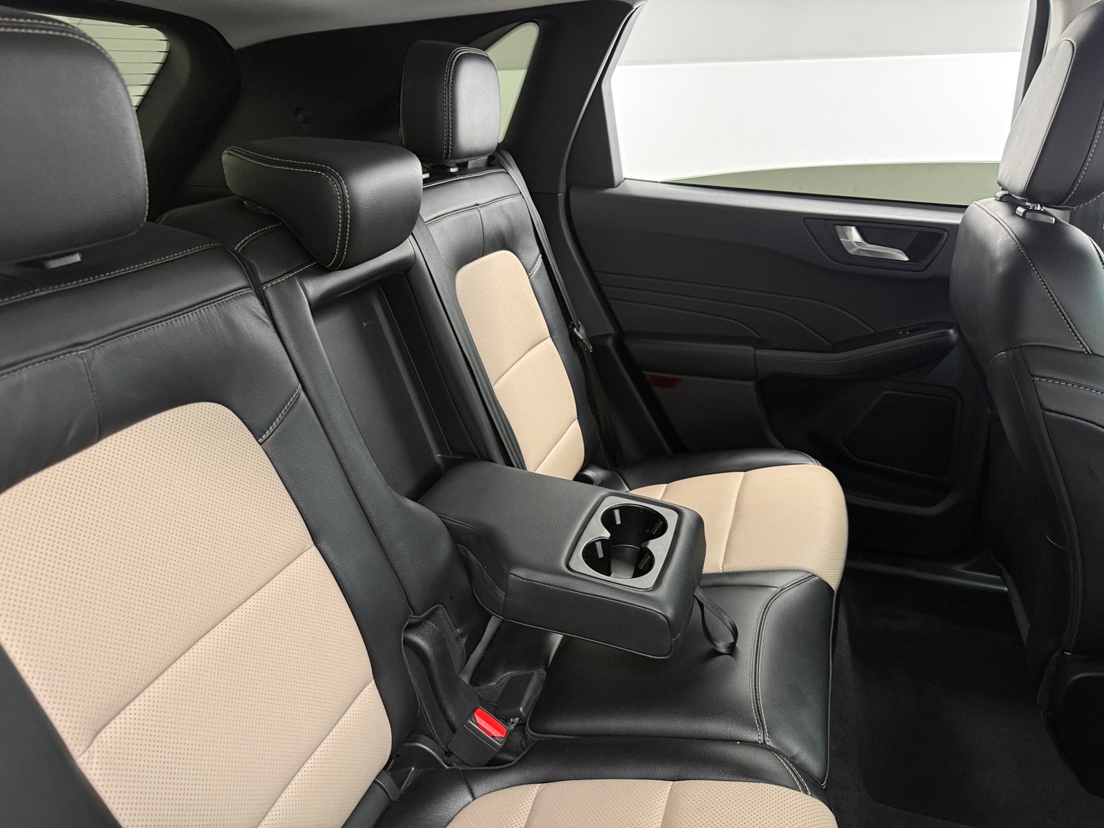Thumbnail: 2021 Ford Escape - 5