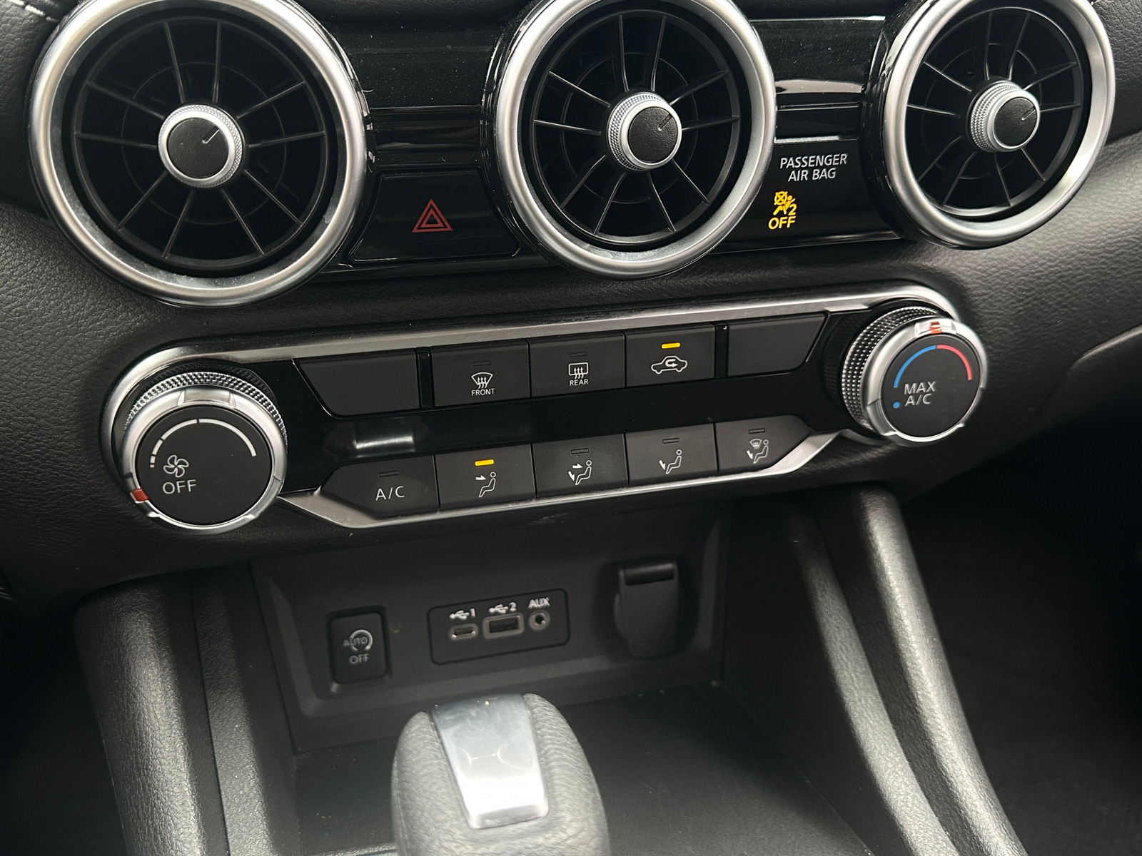 Thumbnail: 2024 Nissan Sentra - 4