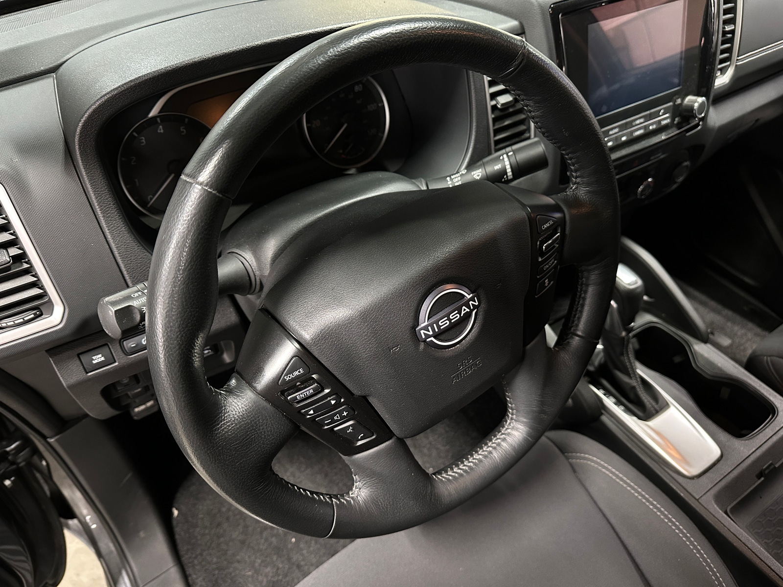 Thumbnail: 2024 Nissan Frontier - 5