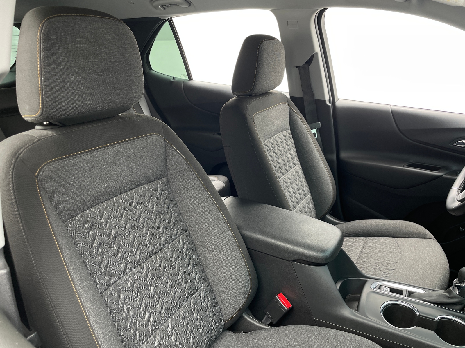 Thumbnail: 2023 Chevrolet Equinox - 2