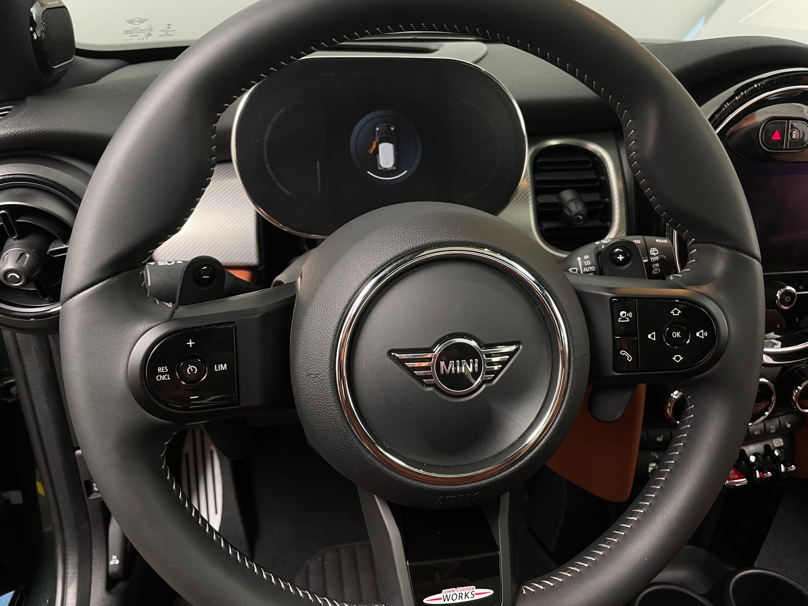 Thumbnail: 2023 MINI Cooper Hardtop - 4