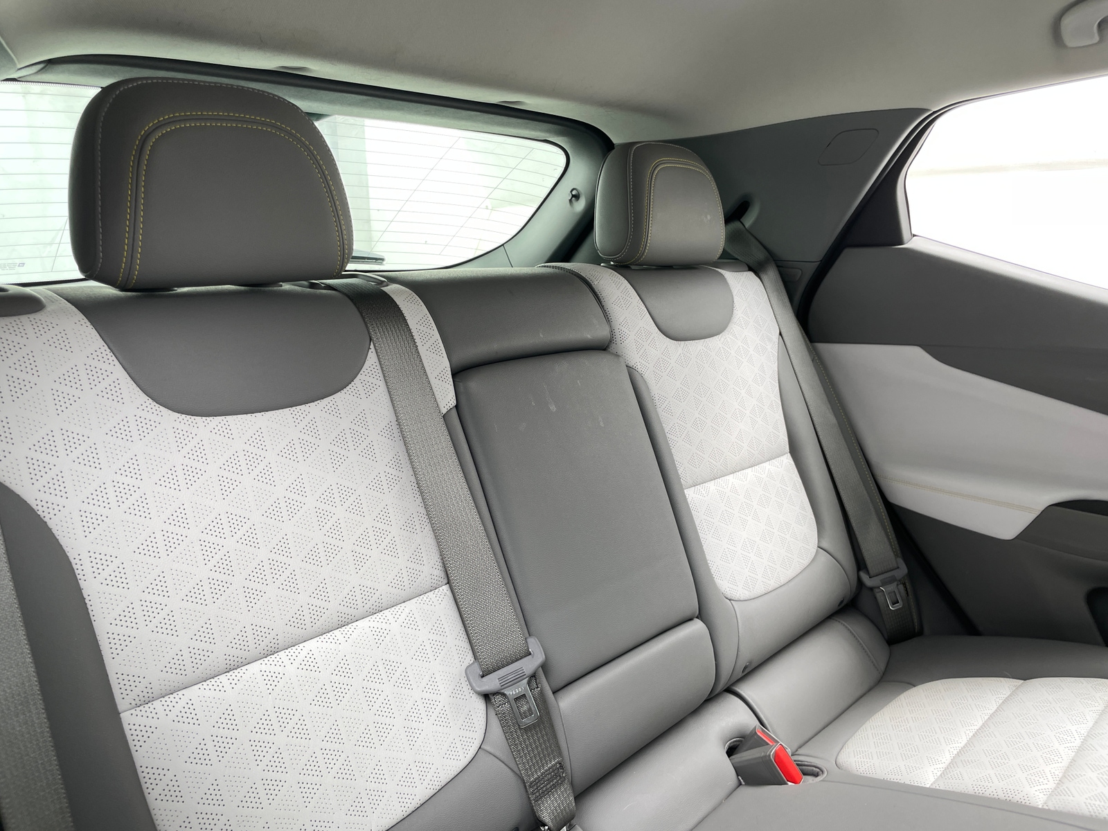 Thumbnail: 2023 Chevrolet Bolt EUV - 5