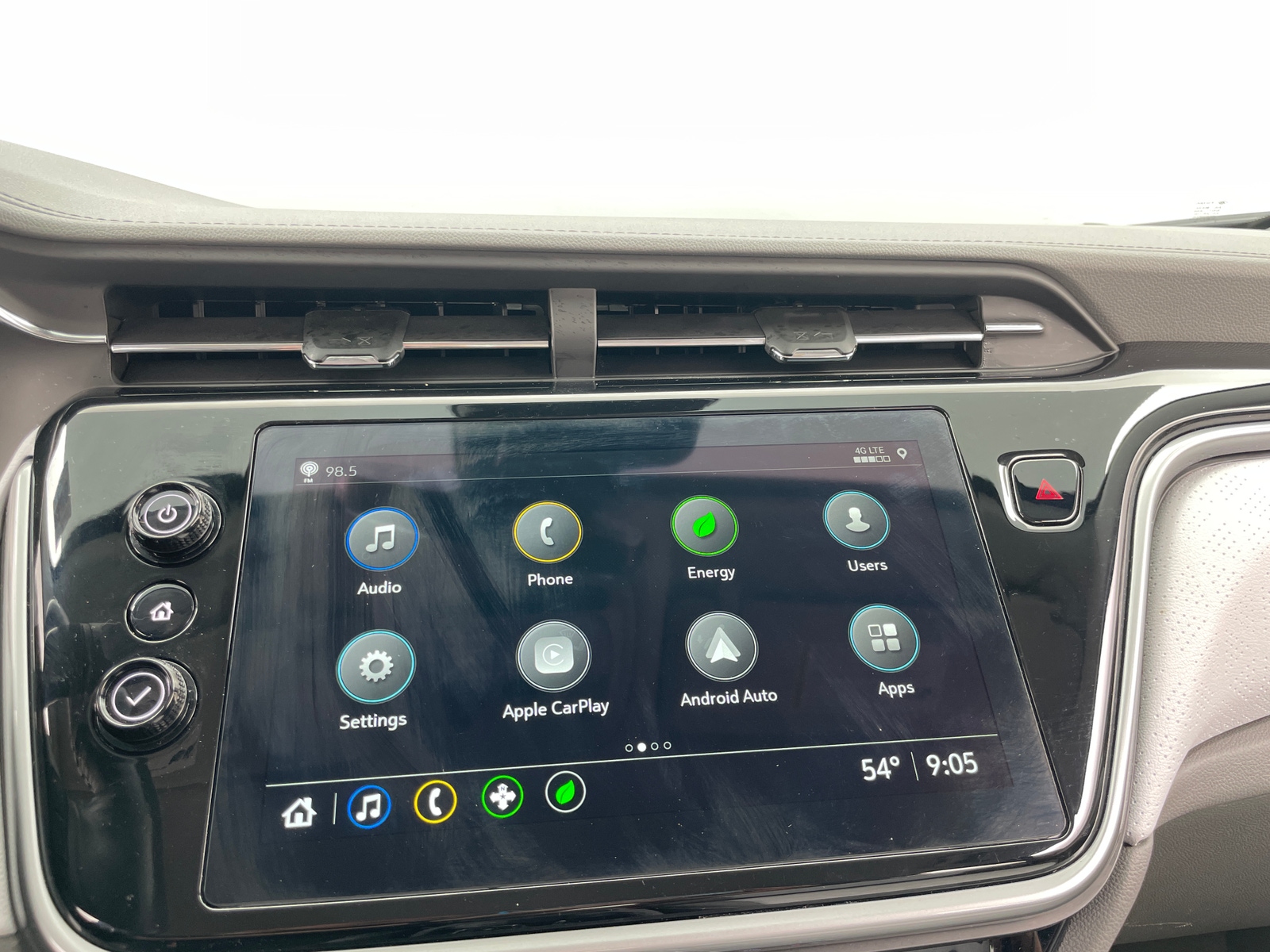 Thumbnail: 2023 Chevrolet Bolt EUV - 3