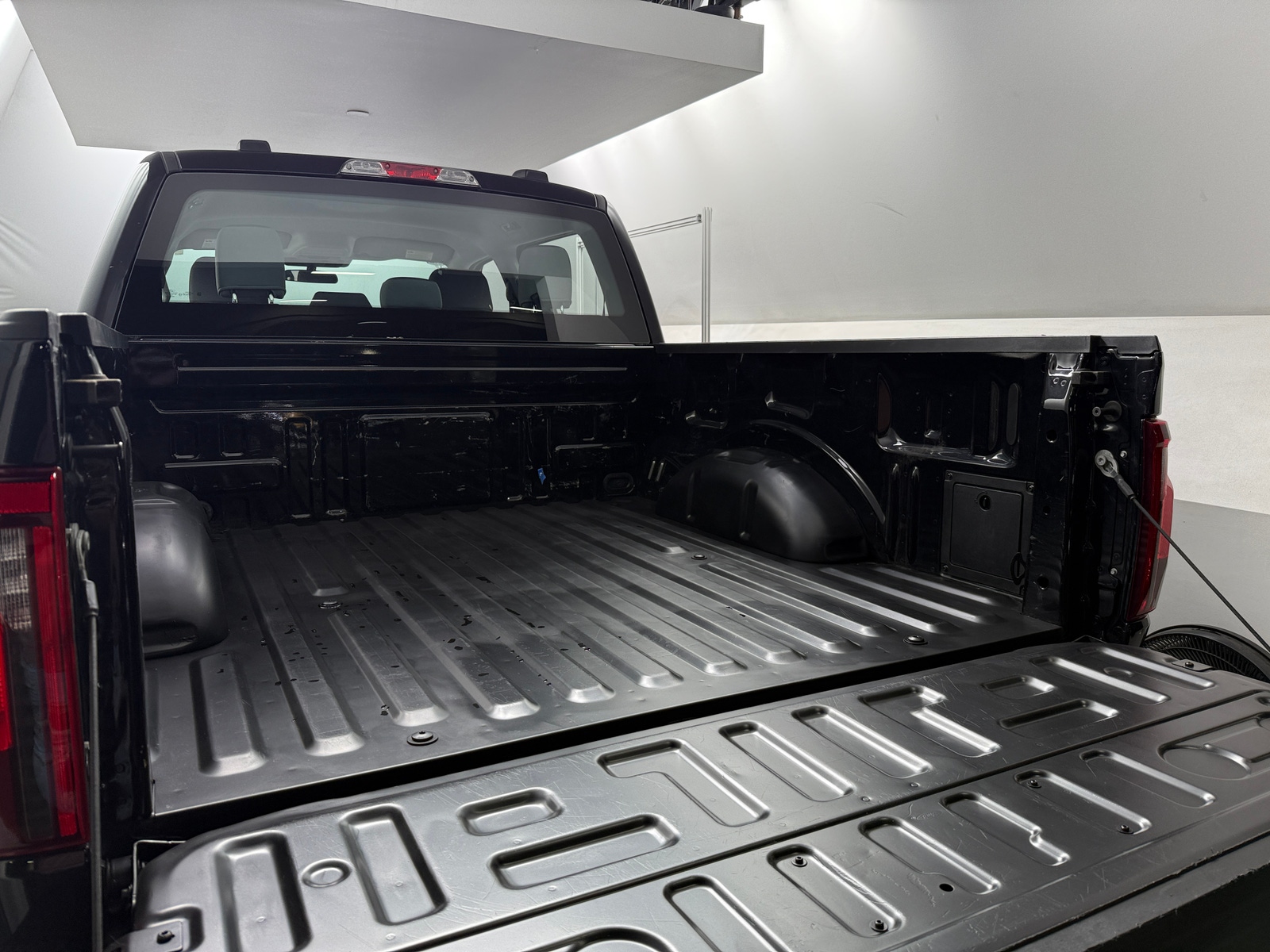 Thumbnail: 2024 Ford Econoline - 7