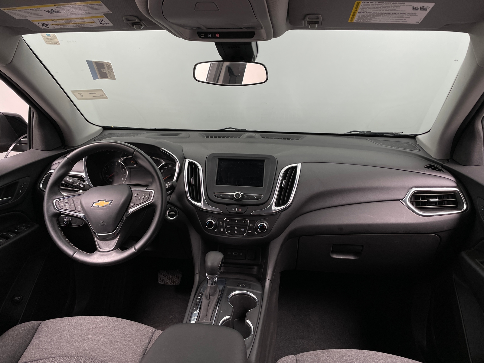 Thumbnail: 2023 Chevrolet Equinox - 3