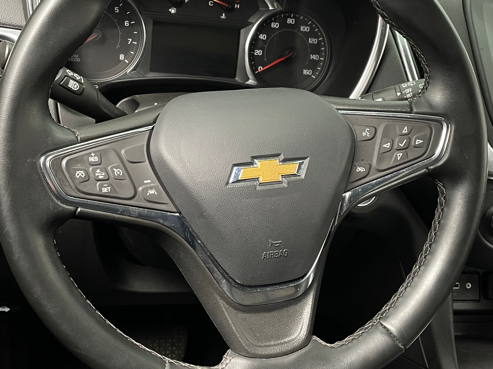 Thumbnail: 2023 Chevrolet Equinox - 5