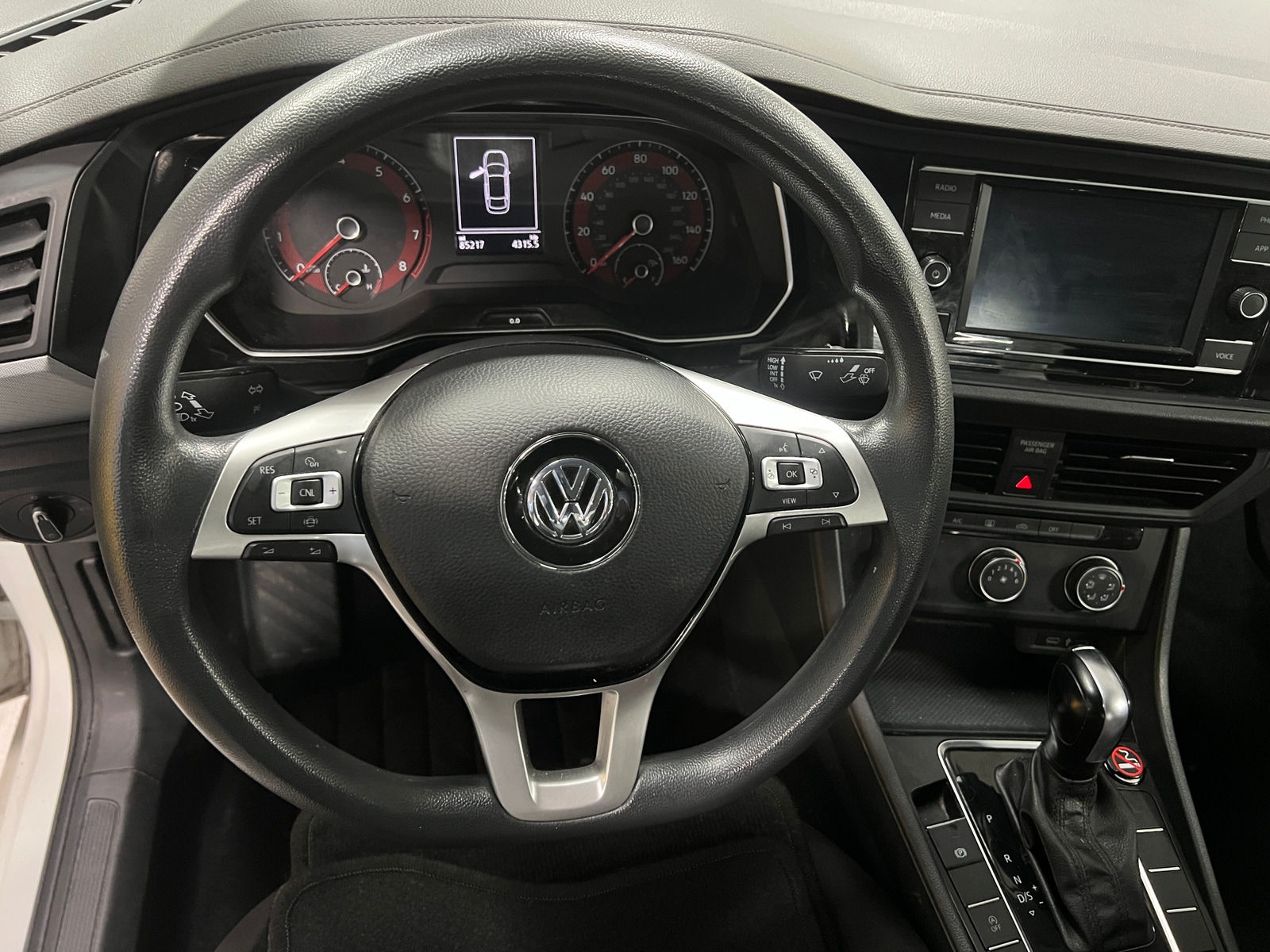 Thumbnail: 2021 Volkswagen Jetta - 5