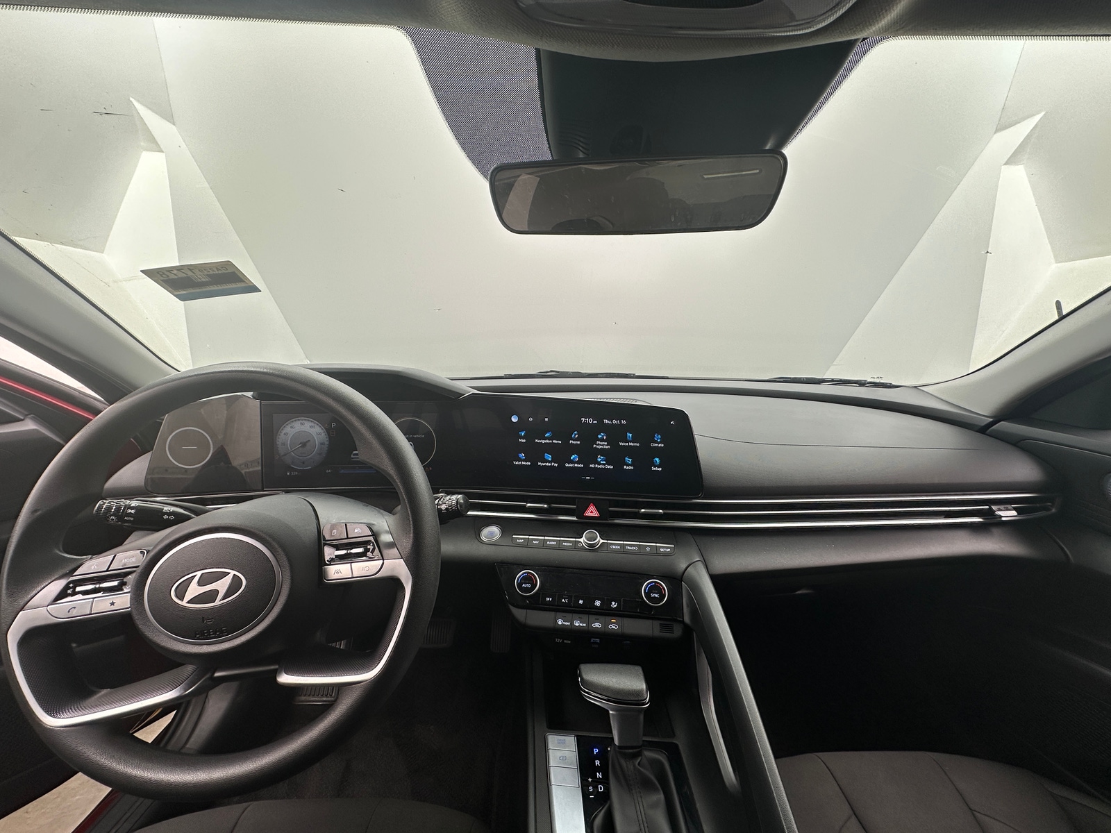 Thumbnail: 2024 Hyundai Elantra - 3