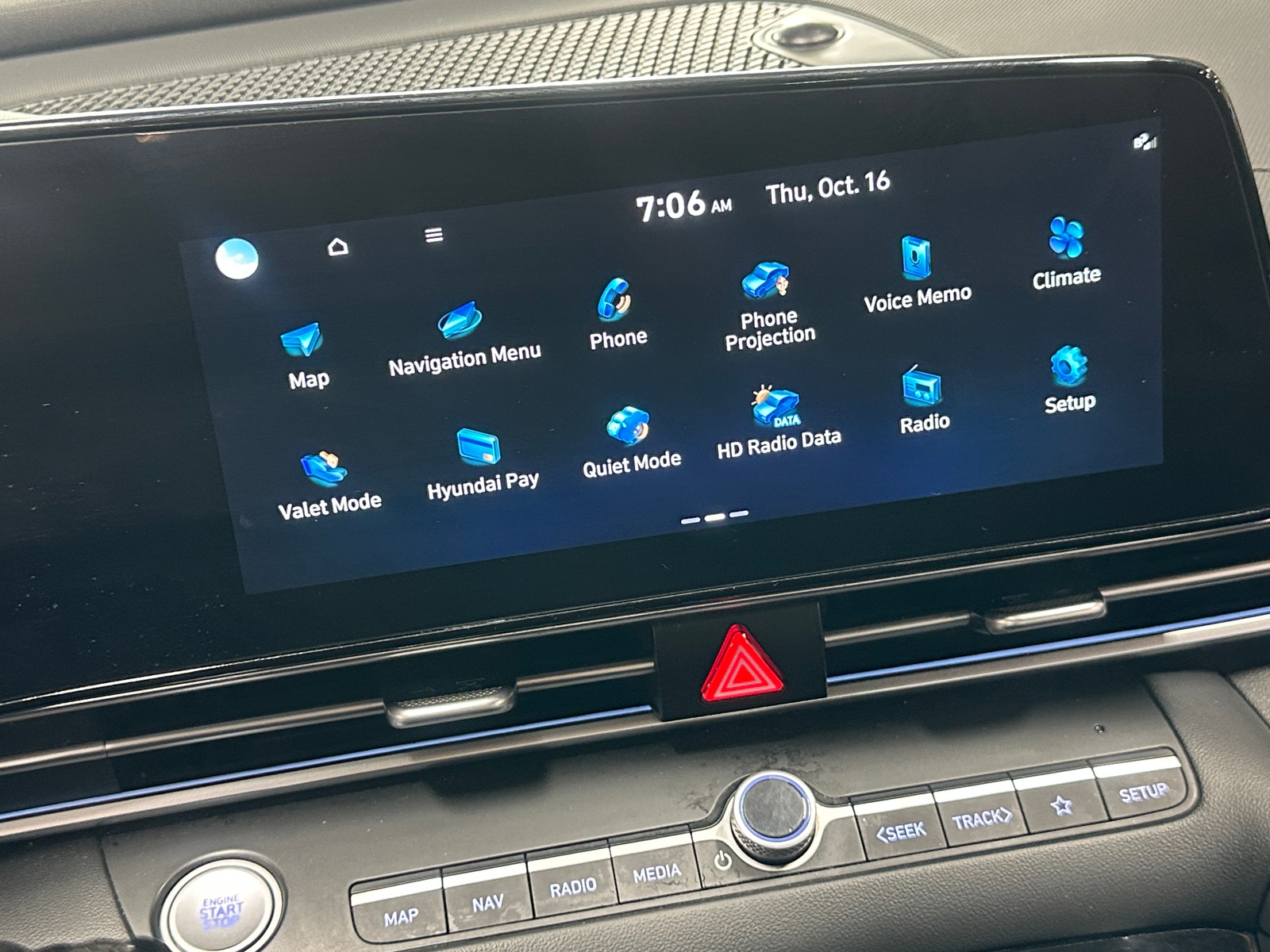 Thumbnail: 2024 Hyundai Elantra - 4