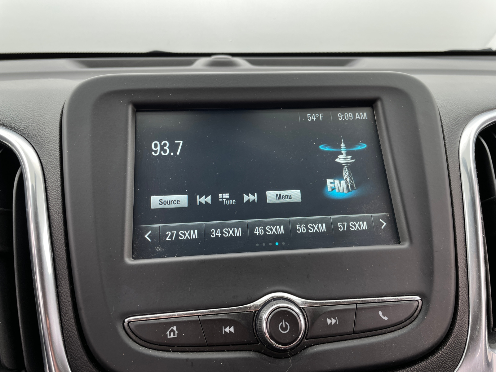 Thumbnail: 2018 Chevrolet Equinox - 4