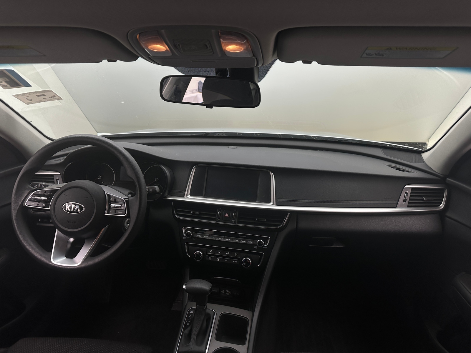 Thumbnail: 2020 Kia Optima - 3