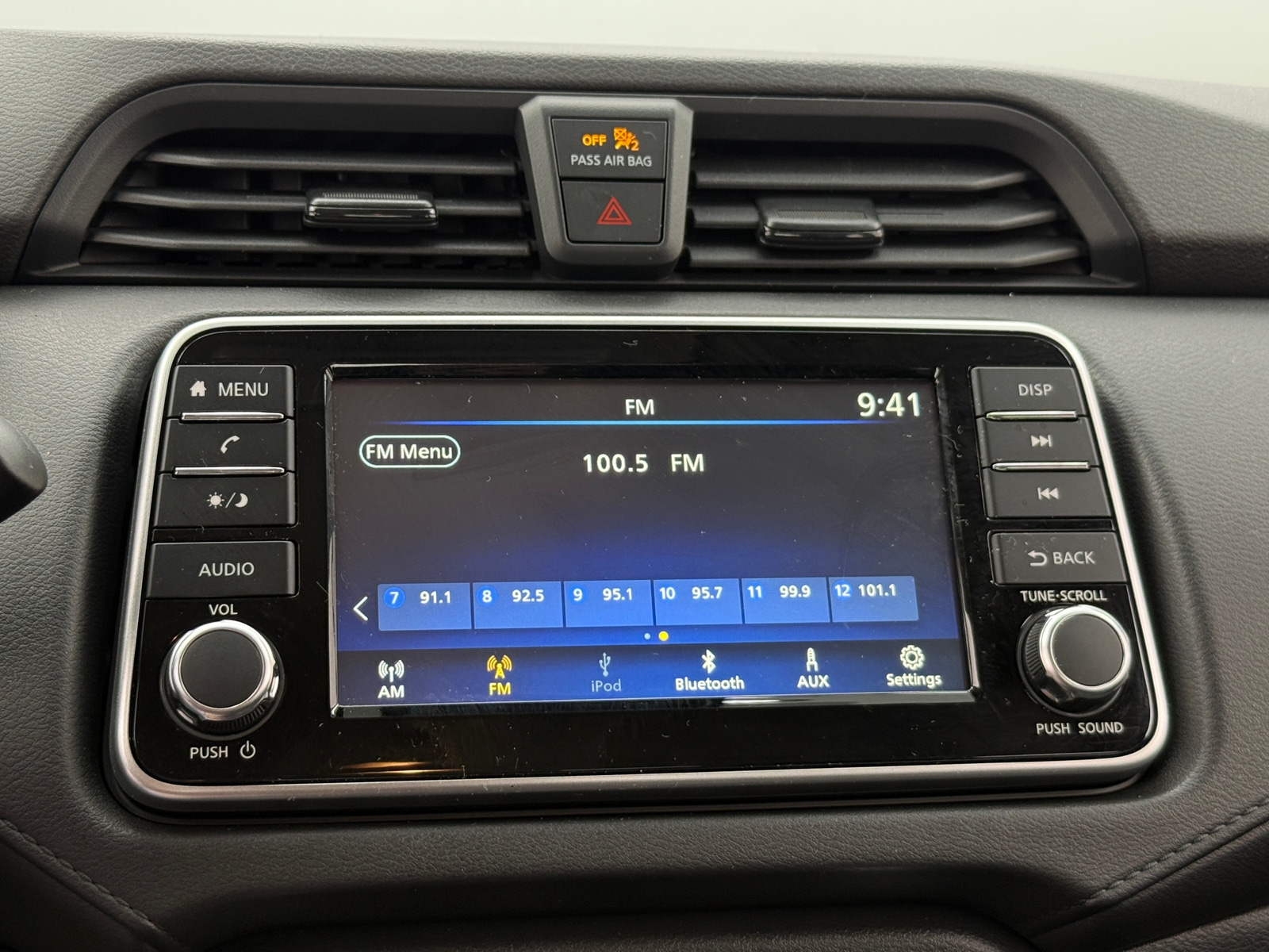 Thumbnail: 2025 Nissan Versa - 4