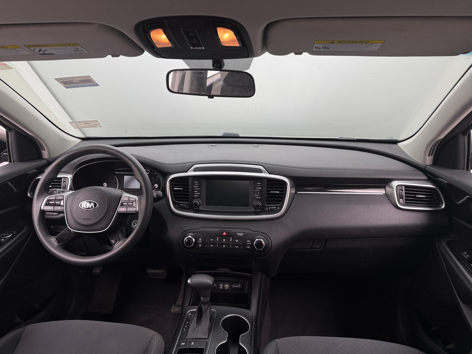 Thumbnail: 2019 Kia Sorento - 3
