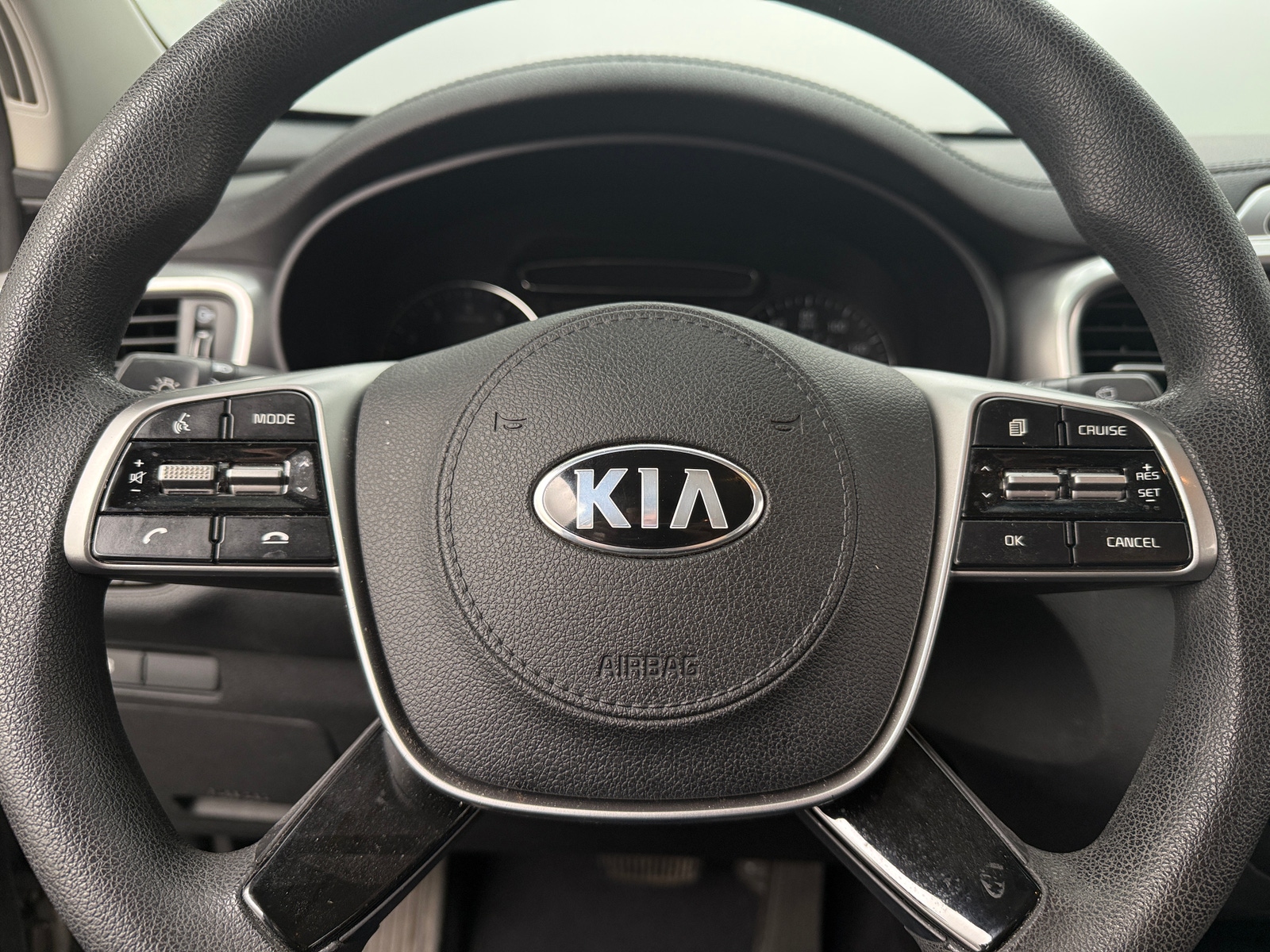 Thumbnail: 2019 Kia Sorento - 5
