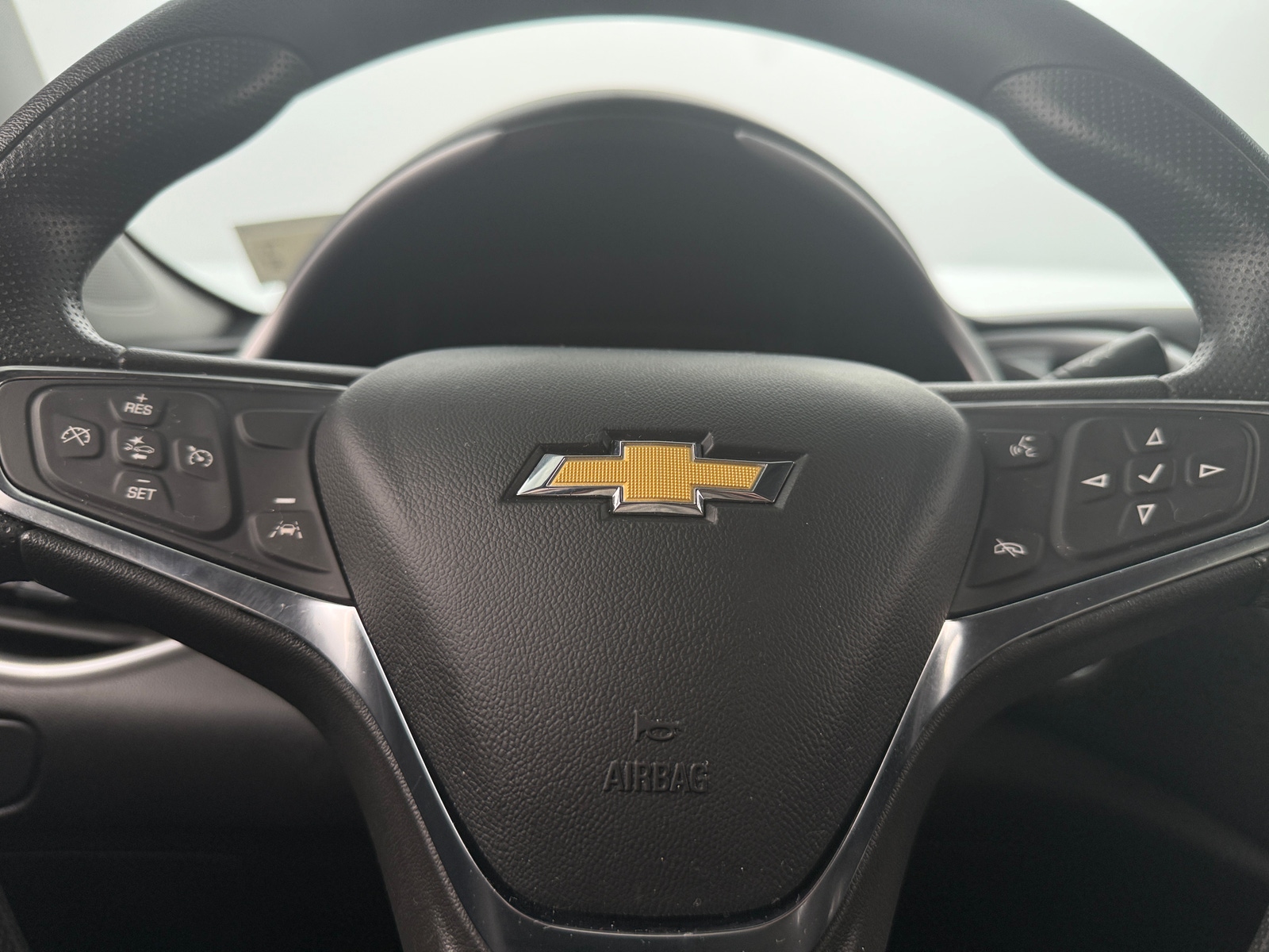 Thumbnail: 2023 Chevrolet Malibu - 5