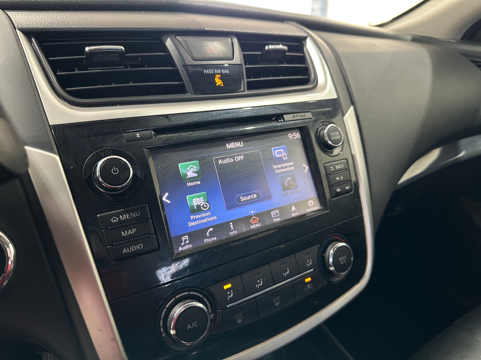 Thumbnail: 2018 Nissan Altima - 4