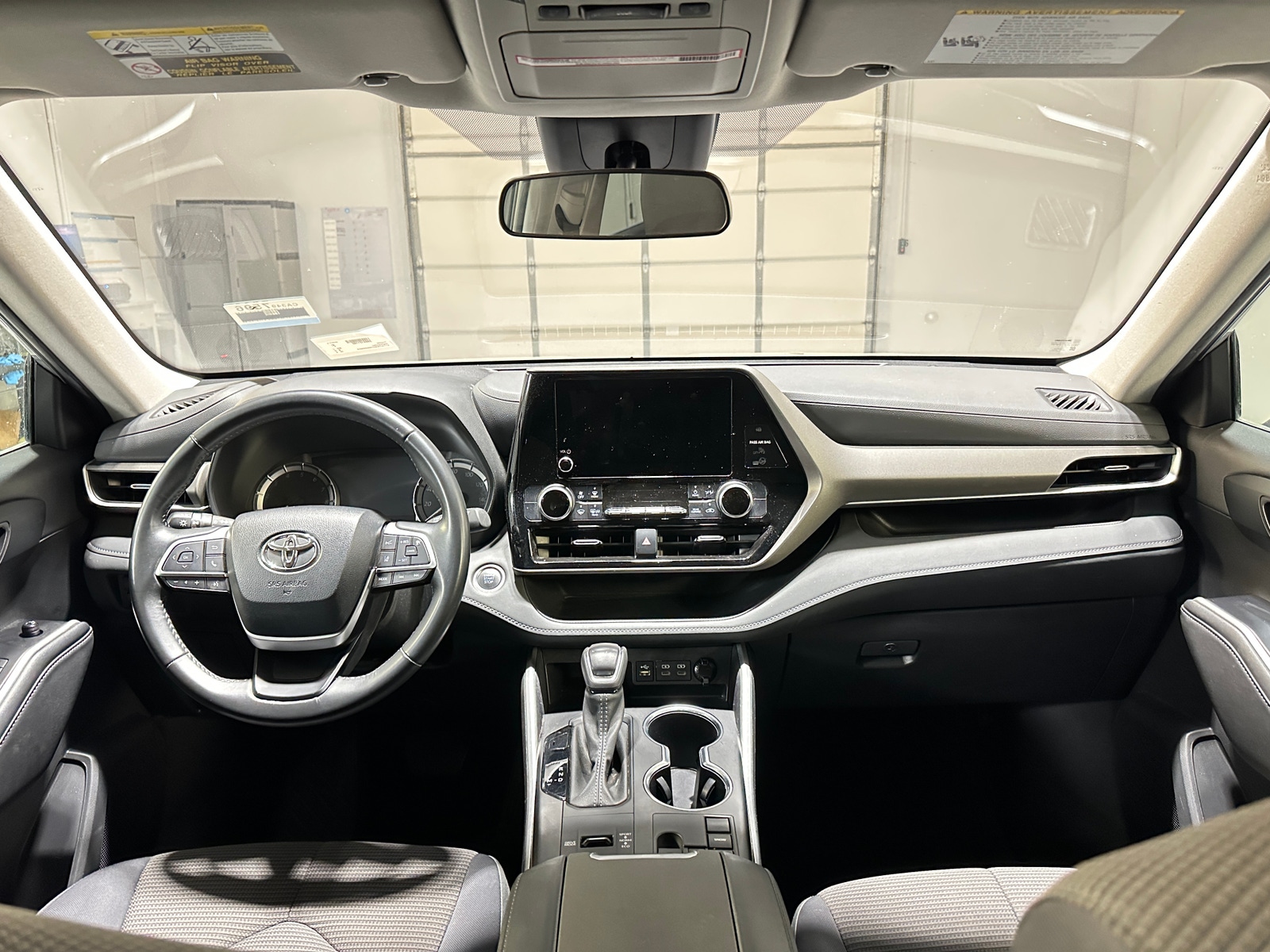 Thumbnail: 2024 Toyota Highlander - 3