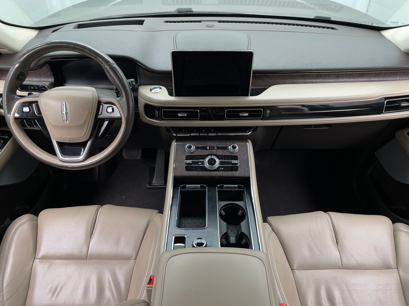 Thumbnail: 2021 Lincoln Aviator - 2