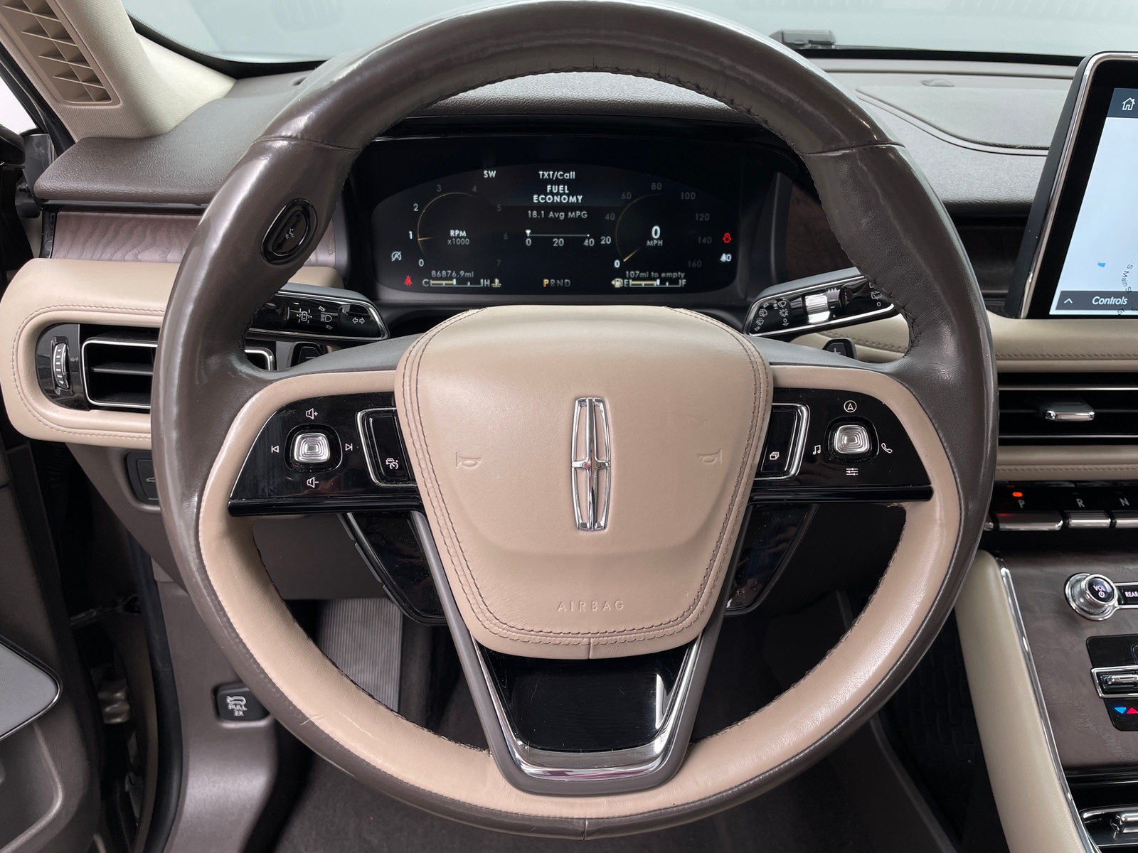 Thumbnail: 2021 Lincoln Aviator - 4