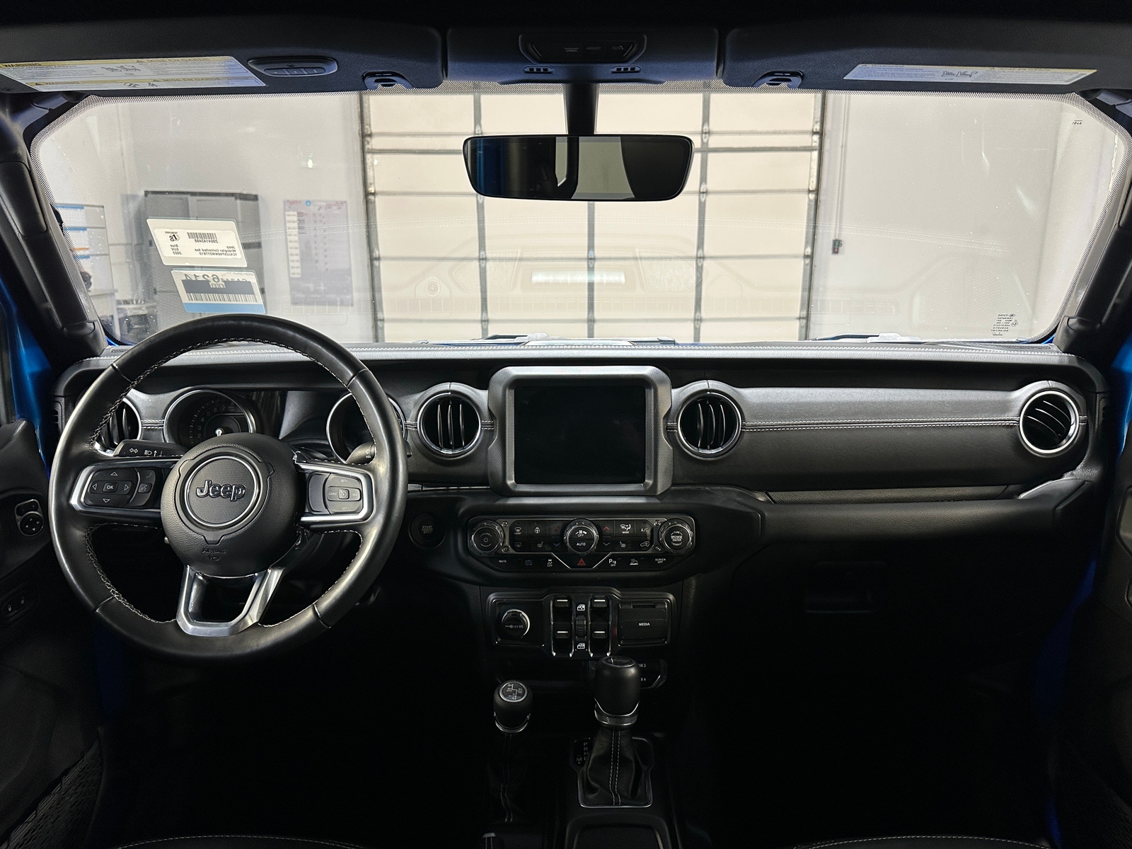 Thumbnail: 2022 Jeep Wrangler - 3