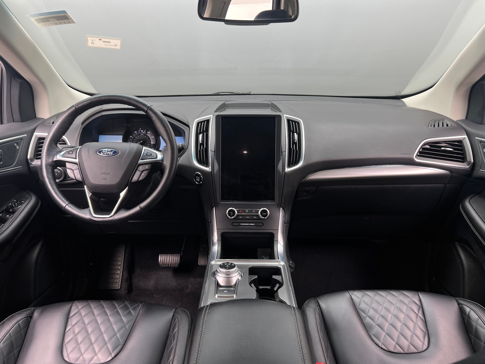 Thumbnail: 2023 Ford Edge - 2