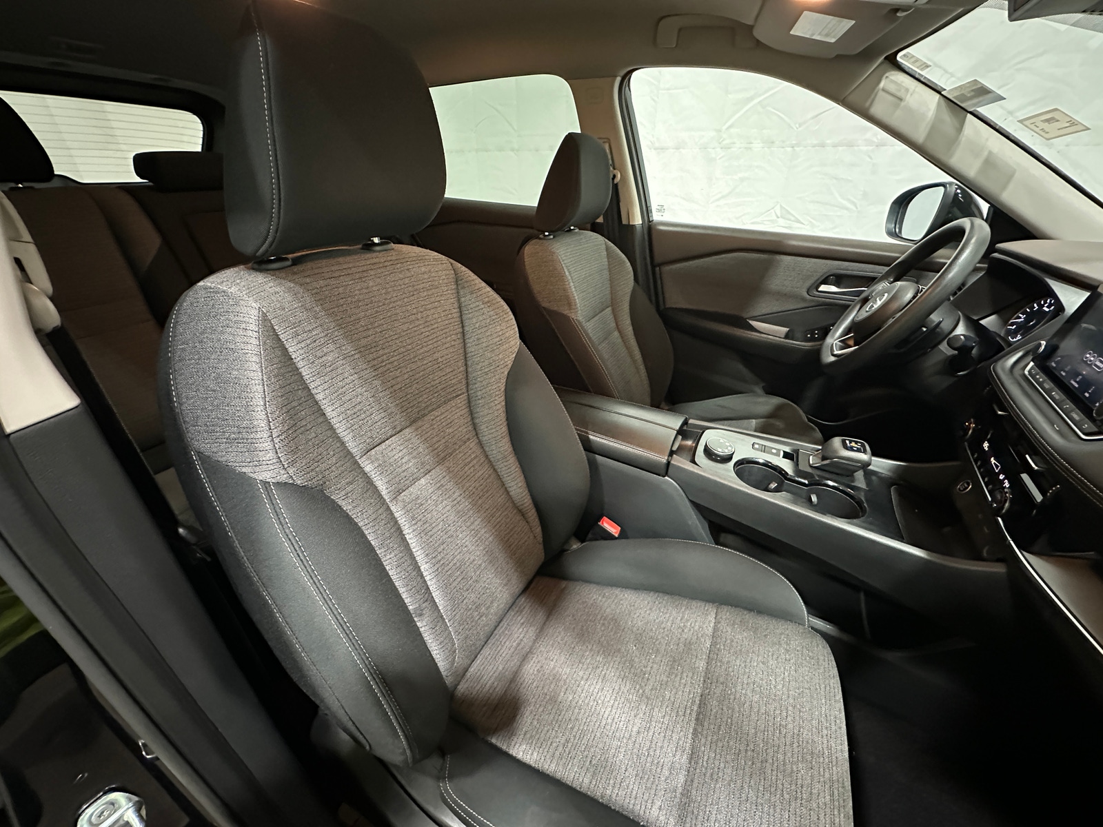 Thumbnail: 2021 Nissan Rogue - 2
