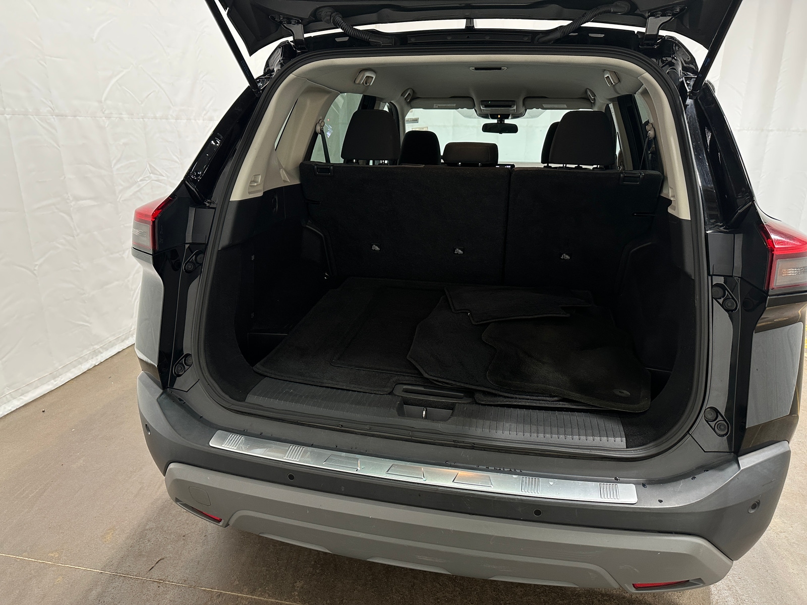 Thumbnail: 2021 Nissan Rogue - 7