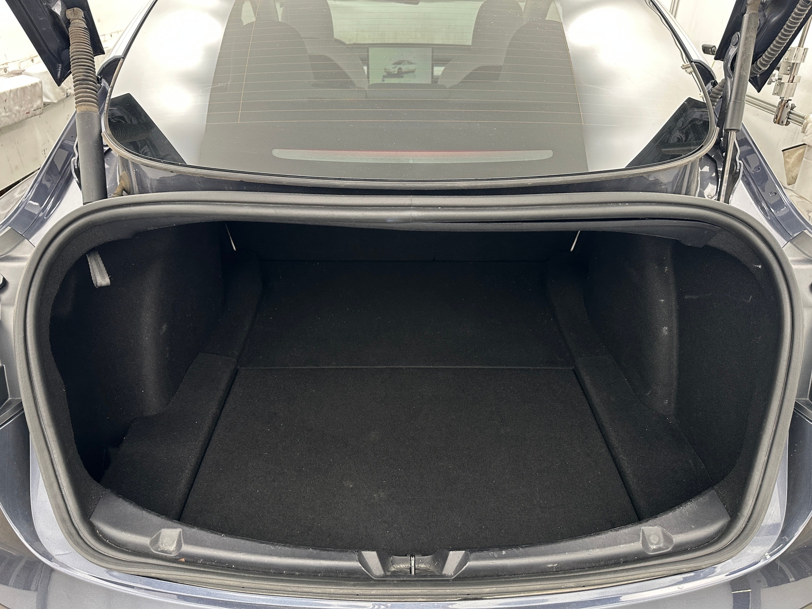 Thumbnail: 2023 Tesla Model 3 - 6