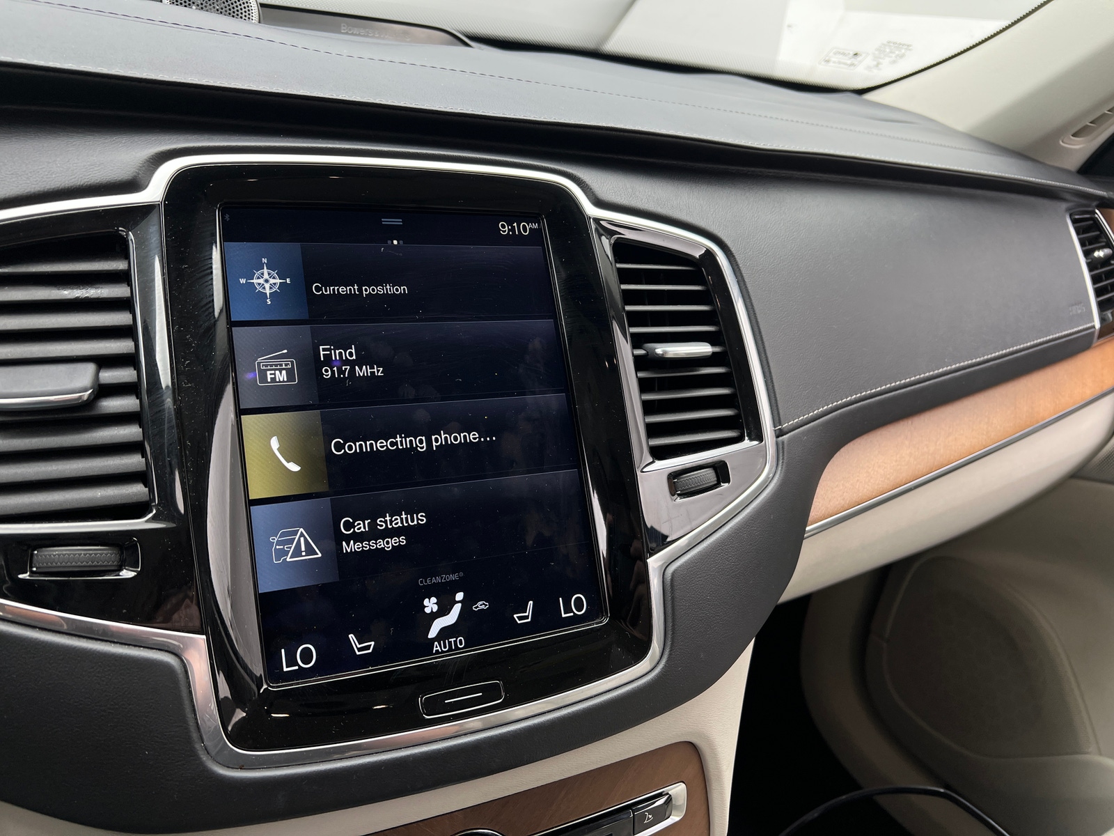 Thumbnail: 2017 Volvo XC90 - 3