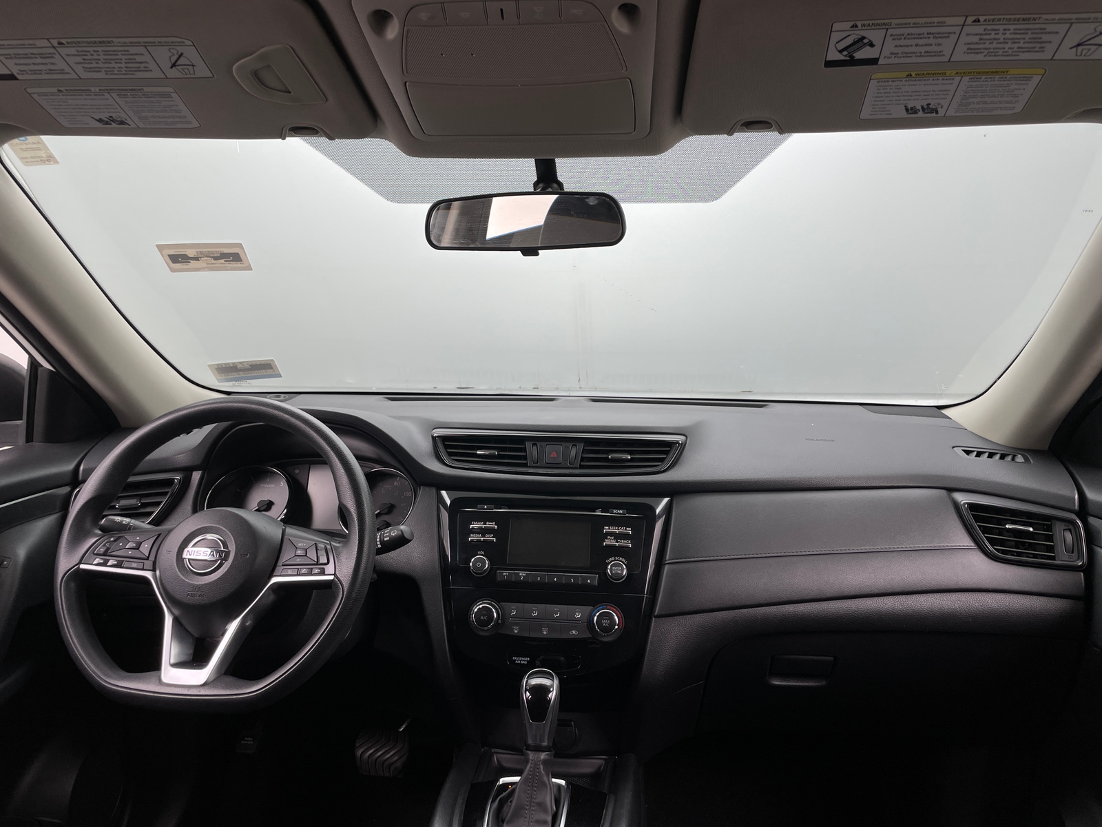 Thumbnail: 2017 Nissan Rogue - 3