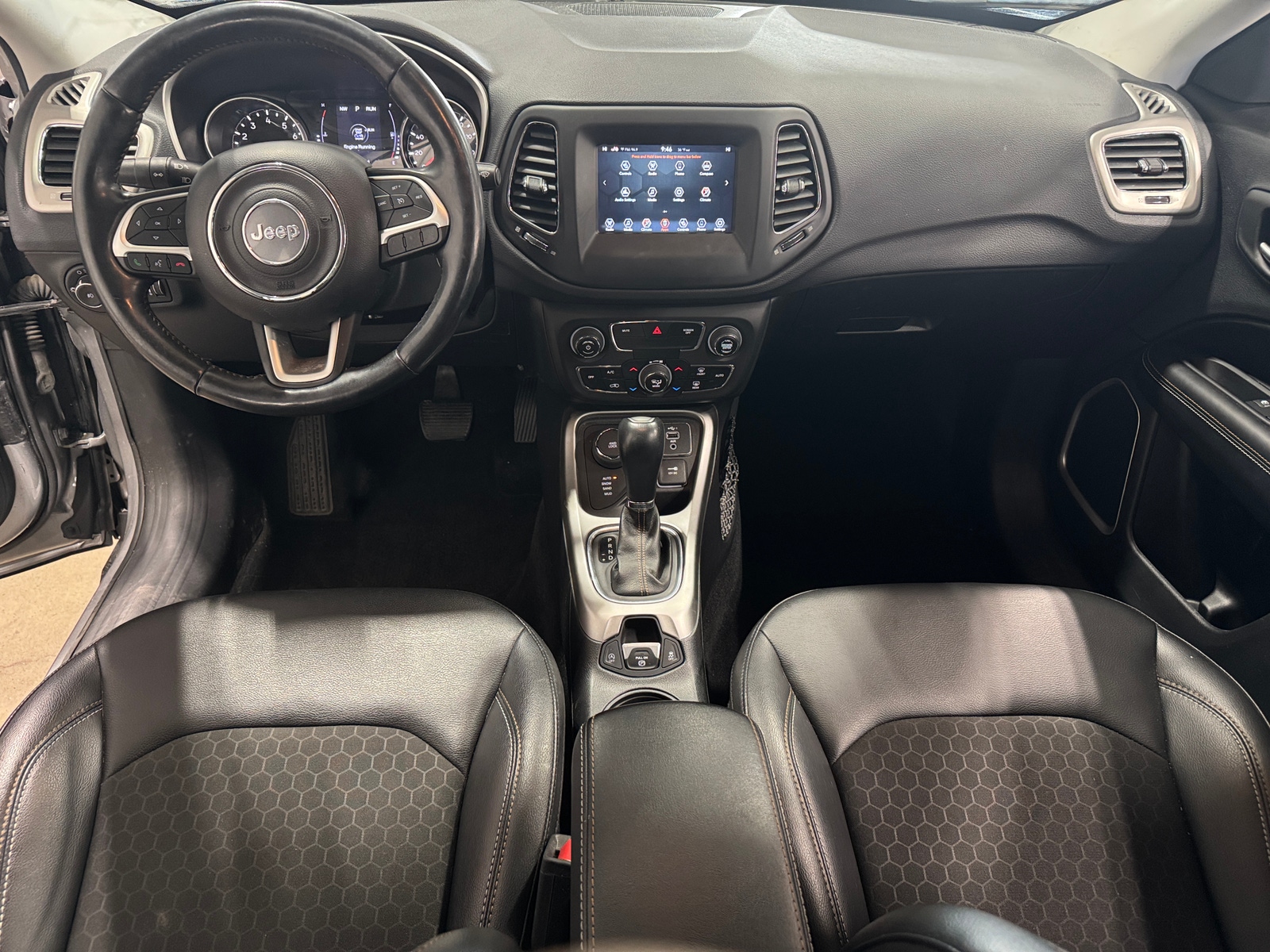 Thumbnail: 2019 Jeep Compass - 3