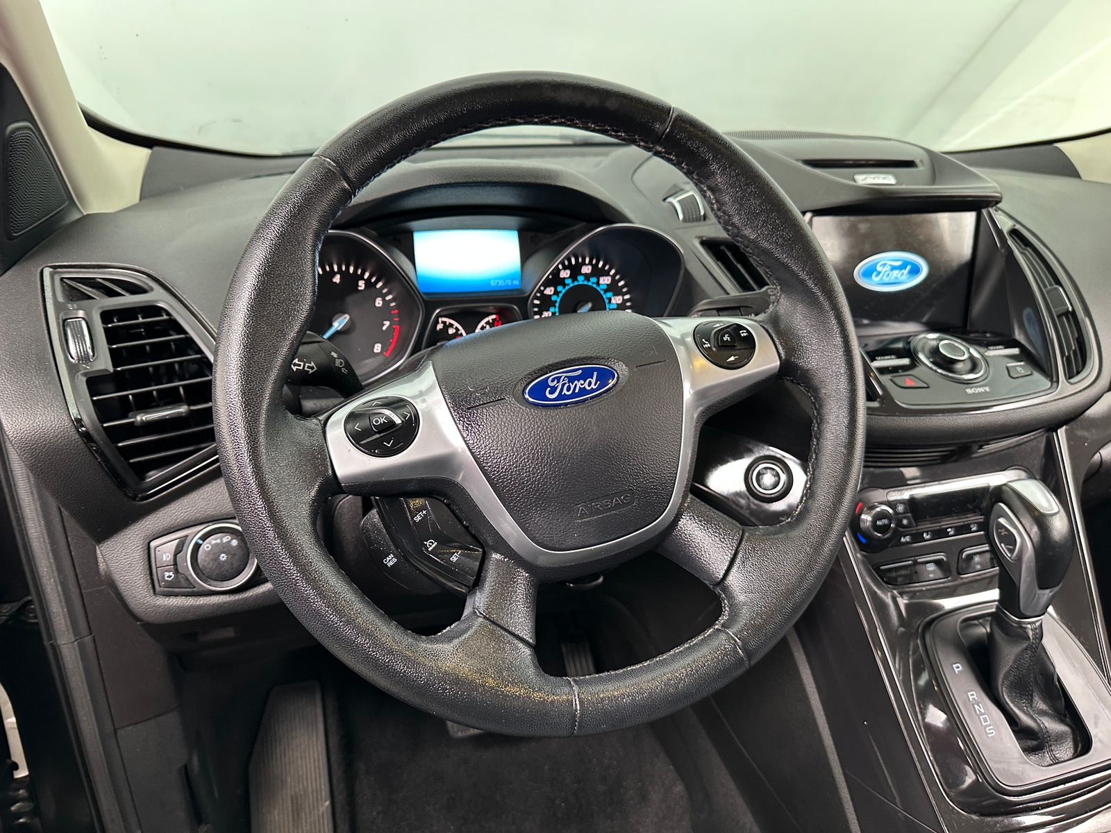 Thumbnail: 2016 Ford Escape - 4