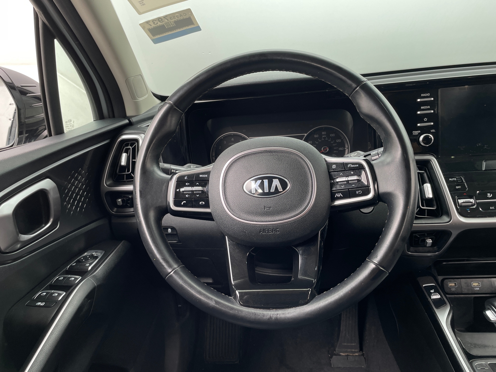 Thumbnail: 2021 Kia Sorento - 4
