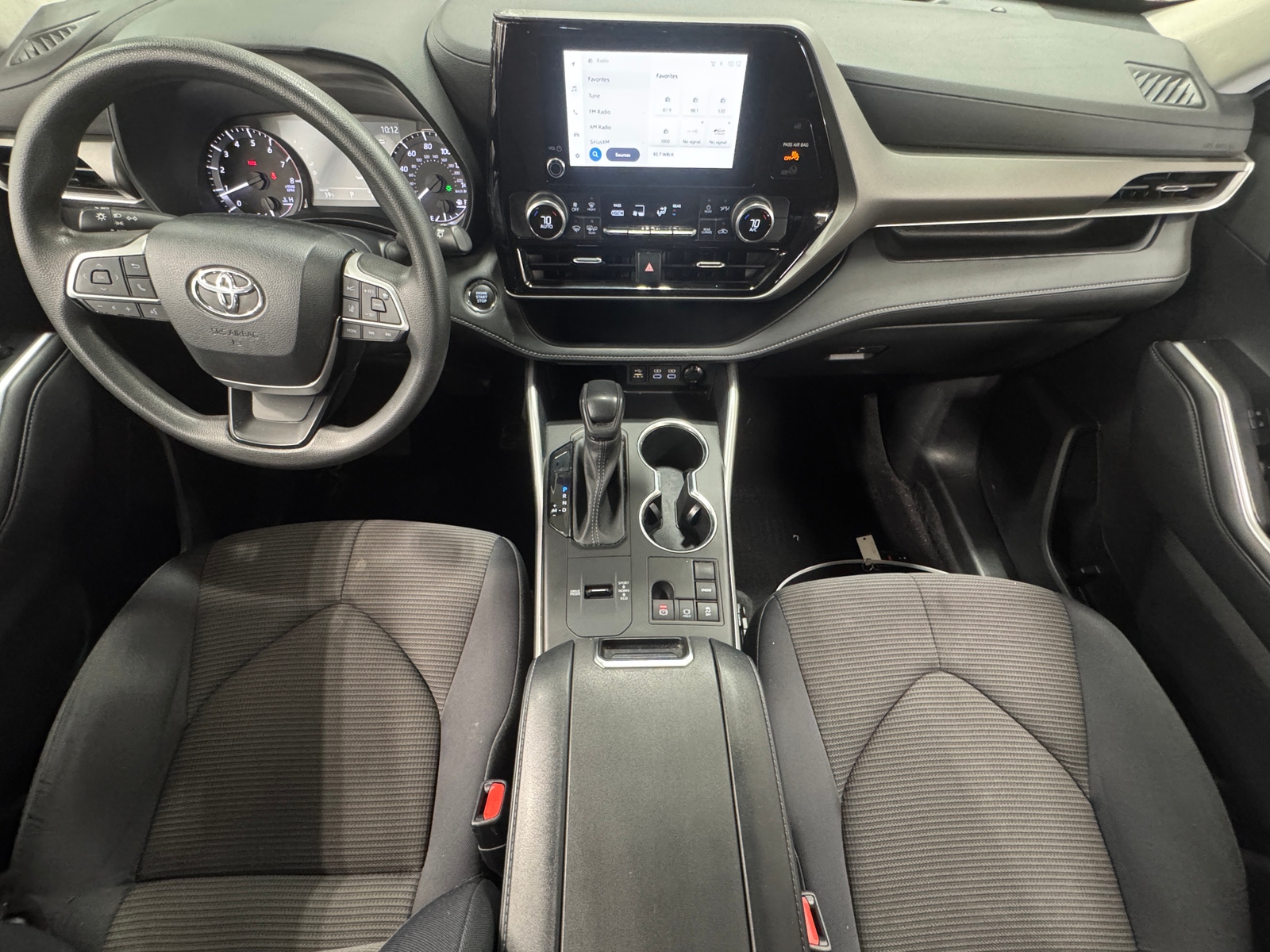 Thumbnail: 2023 Toyota Highlander - 3