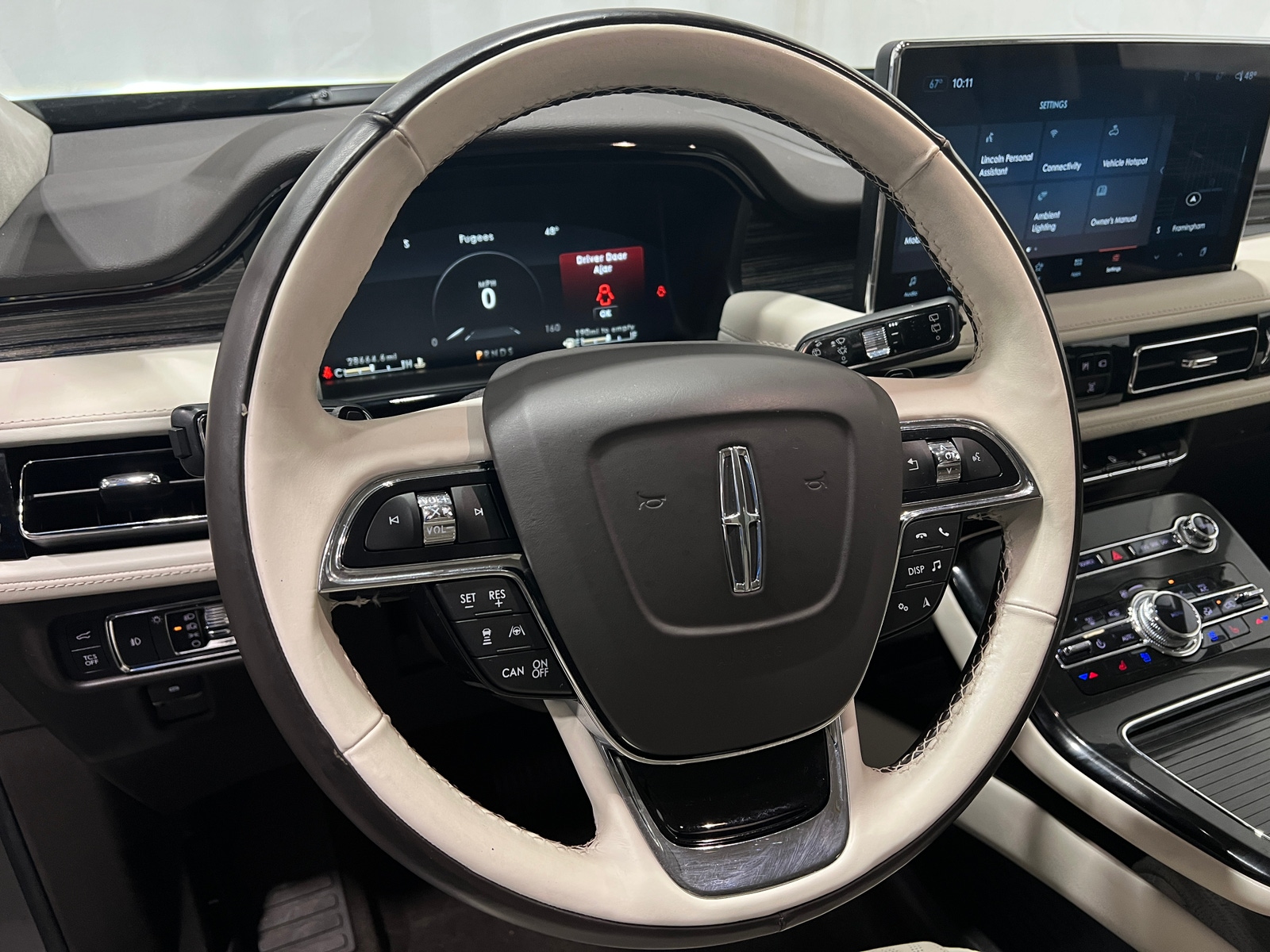 Thumbnail: 2022 Lincoln Nautilus - 4